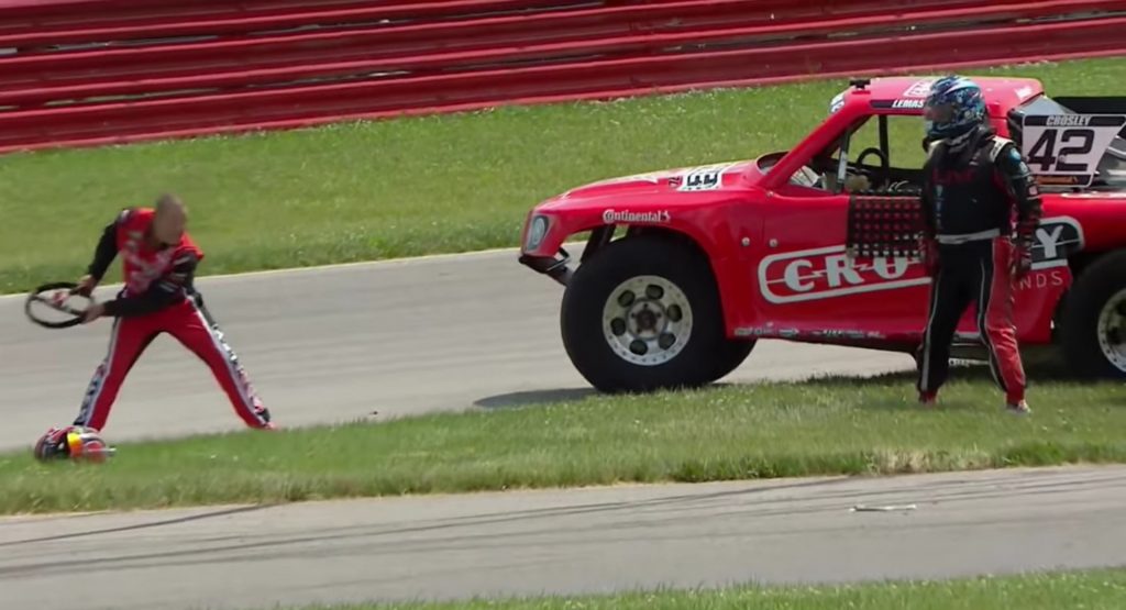 Stadium Super Truck Driver Fights With Rival, Throws Steering Wheel At Him