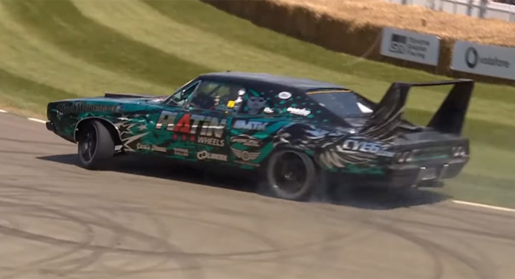  Watch A 1968 Dodge Charger Drifter Put On A Helluva Show At Goodwood