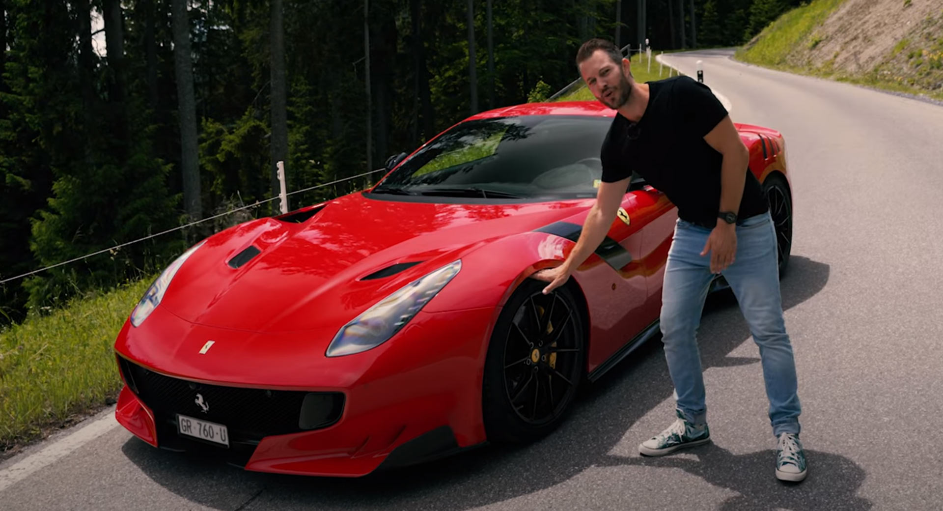 The F12tdf Takes Ferrari’s V12 Grand Tourer And Turns It Into A Screaming Monitor Weapon Auto Recent