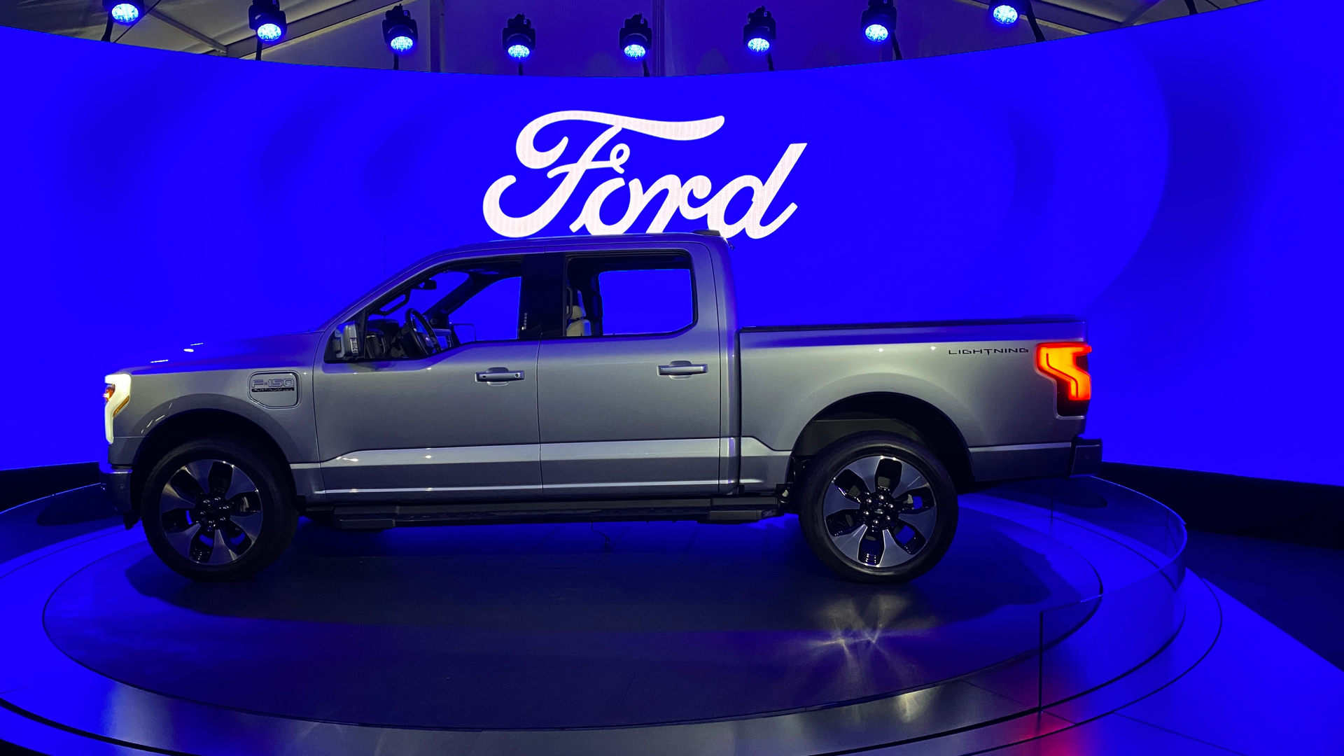 2022 Ford Maverick And F-150 Lightning Debut In Chicago