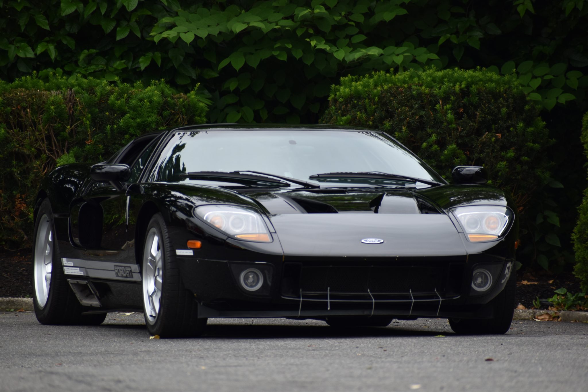 Someone Was Ready To Pay $500,000 For A 2004 Ford GT Confirmation Prototype With A 5 MPH Top Speed
