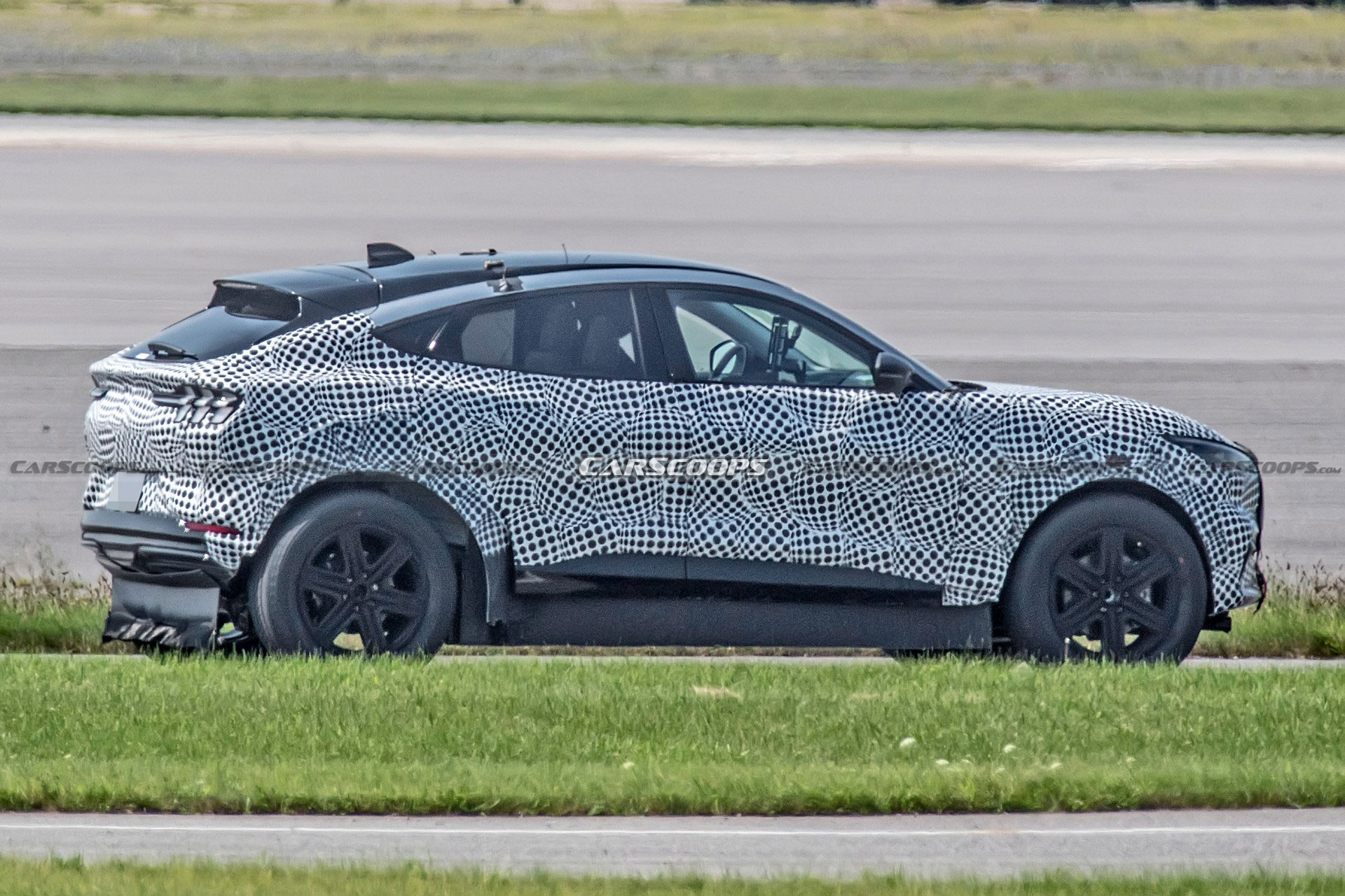 Mysterious Ford Mustang Mach-E Mule Spied, Might Be An Electric Lincoln