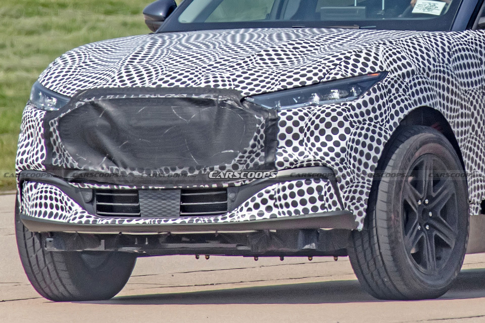Mysterious Ford Mustang Mach-E Mule Spied, Might Be An Electric Lincoln