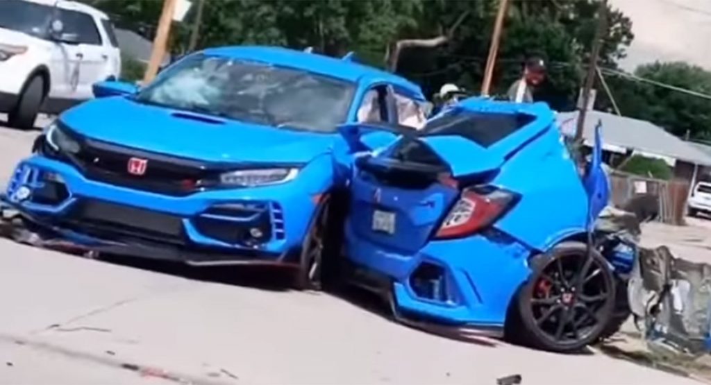 Honda Civic Type R Split In Two After Crash In Denver, Amazingly Everyone Made It Out Alive