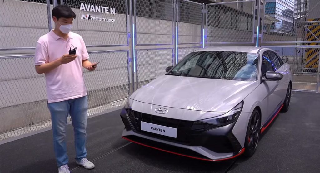 Get Up Close With The Striking 2022 Hyundai Elantra N