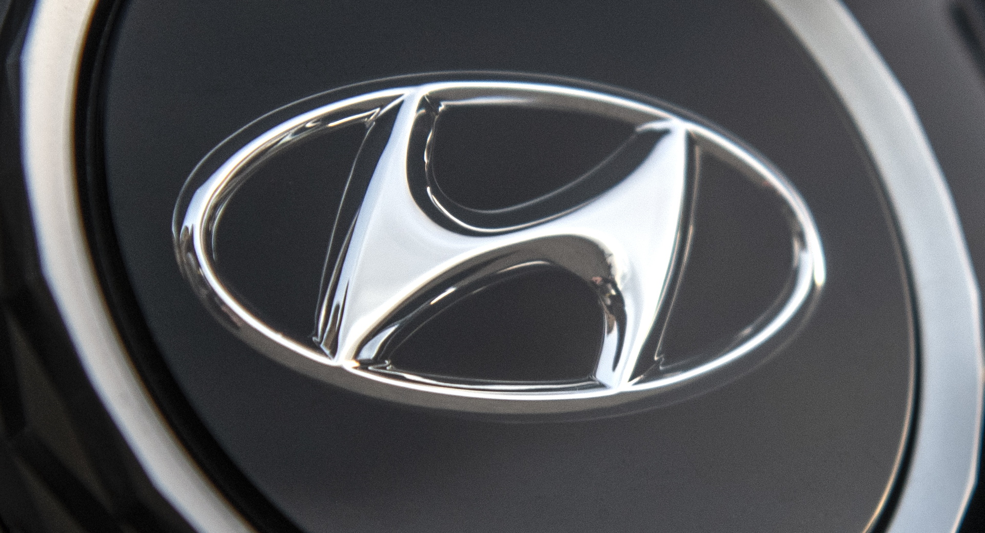 Hyundai Logo