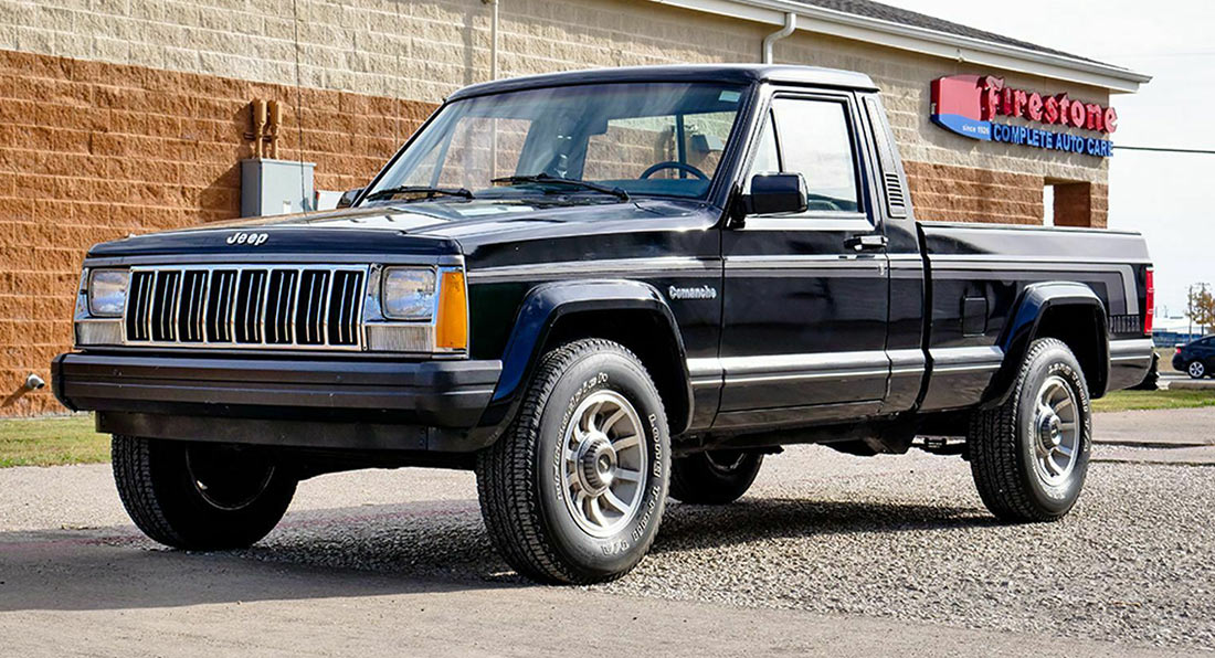  Esta camioneta pickup Jeep Comanche de súper bajo kilometraje acaba de venderse por $ ,