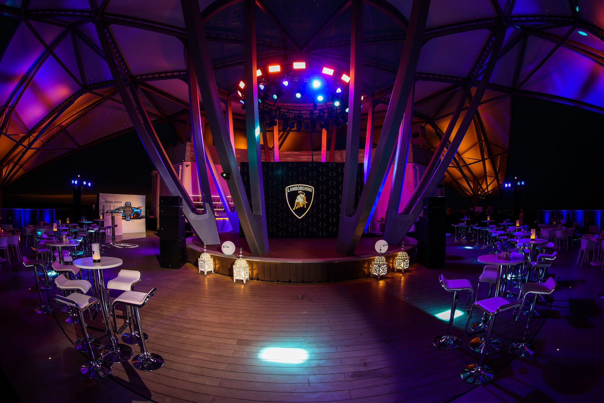 Lamborghini’s Esperienza Giro Takes Chinese Owners On Five-Day Roadtrip