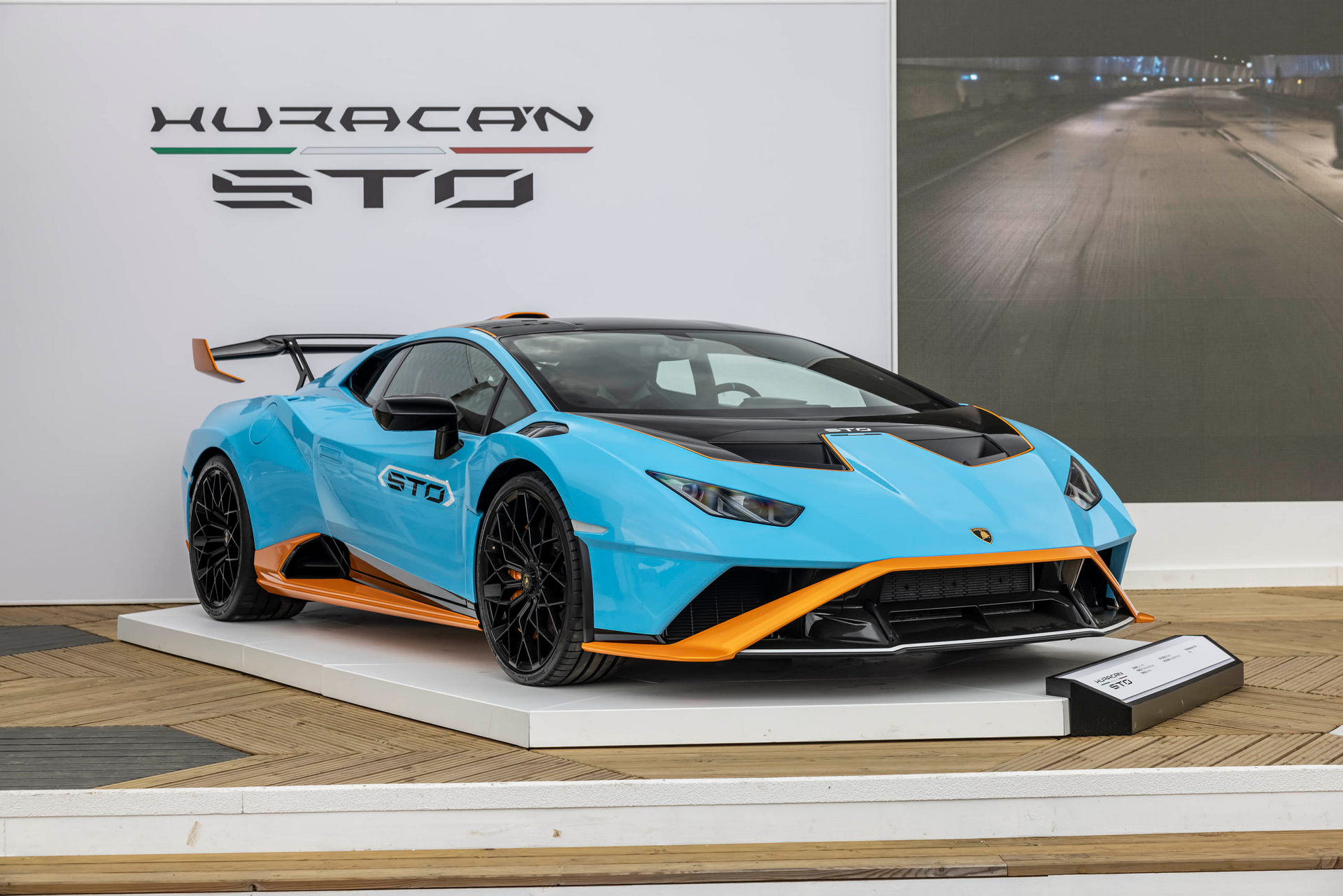 Lamborghini Βrought The Big Guns To Goodwood Festival Of Speed