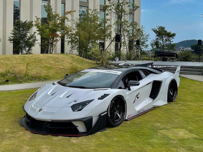 Liberty Walk’s Final Lamborghini Aventador Bodykit Is Its Craziest To Date