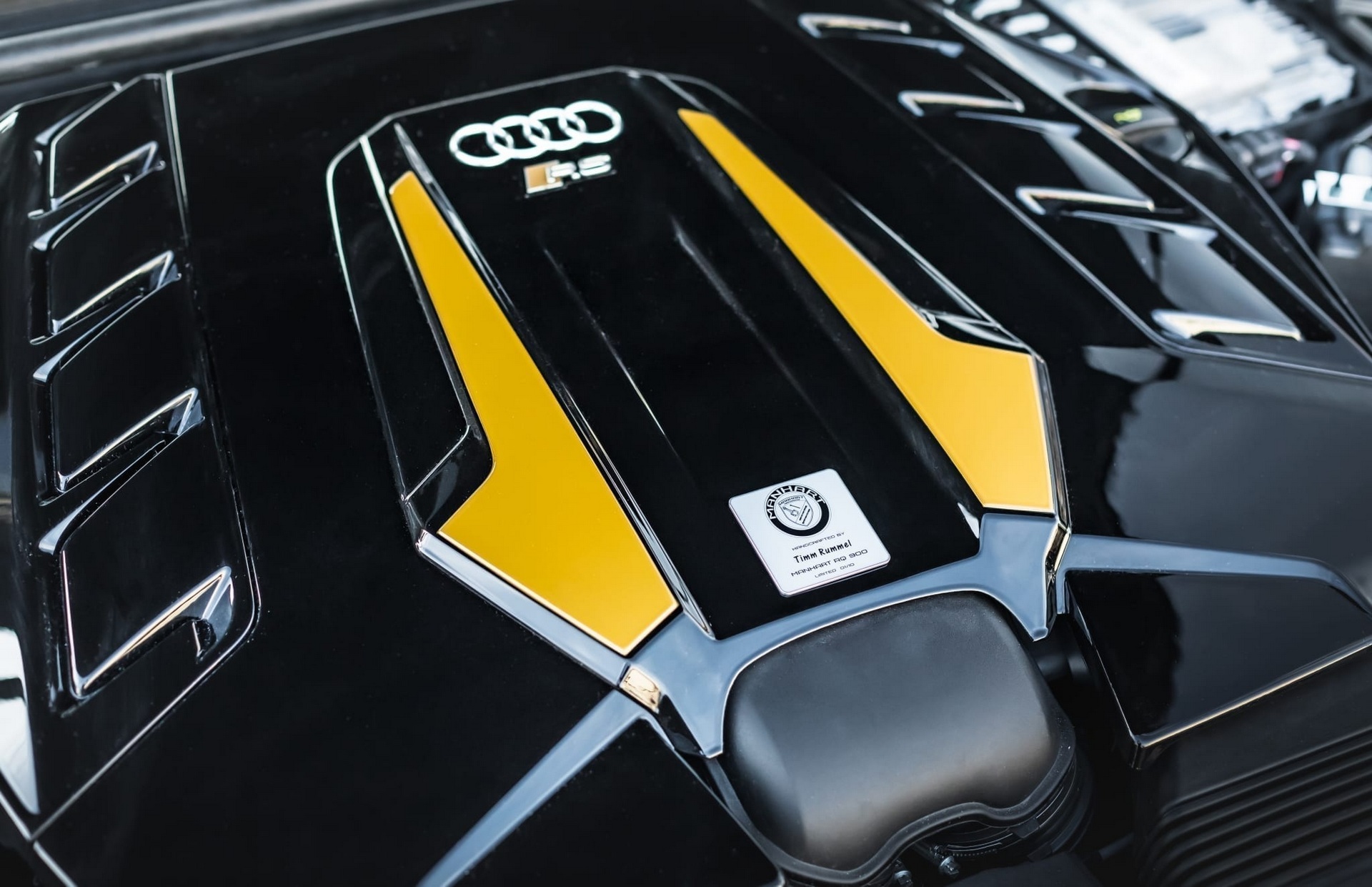 Manhart’s RQ 900 Gives Audi RS Q8 Bespoke Looks And 905-HP For $80,000