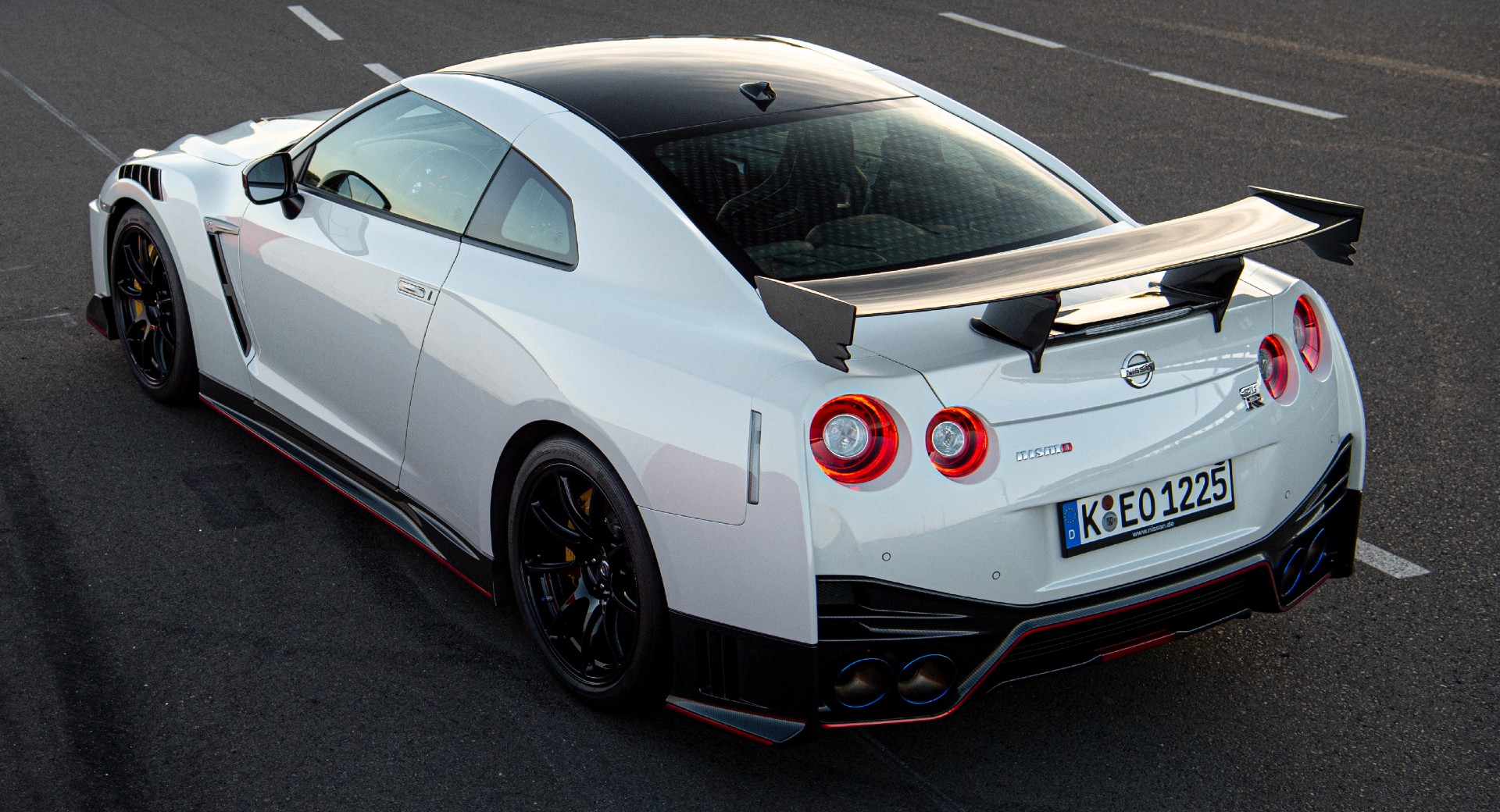 We Want The R36 Nissan GT-R To Happen And For It To Look Like This