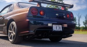 Another Rare 1999 Nissan Skyline Gt R V Spec In Midnight Purple Ii Is Up For Sale Carscoops