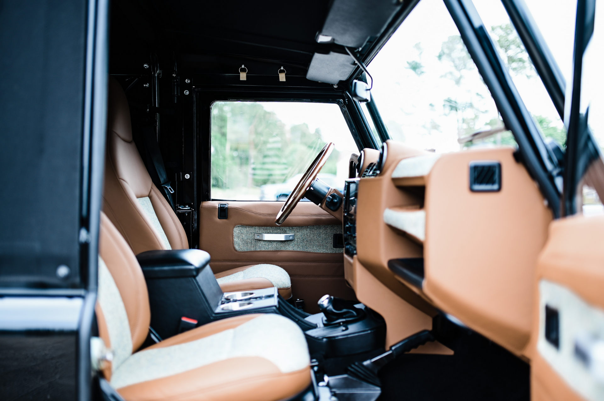 Osprey’s Two-Door 1997 Land Rover Defender LS3 V8 Is Just About Perfect For Restomod Lovers