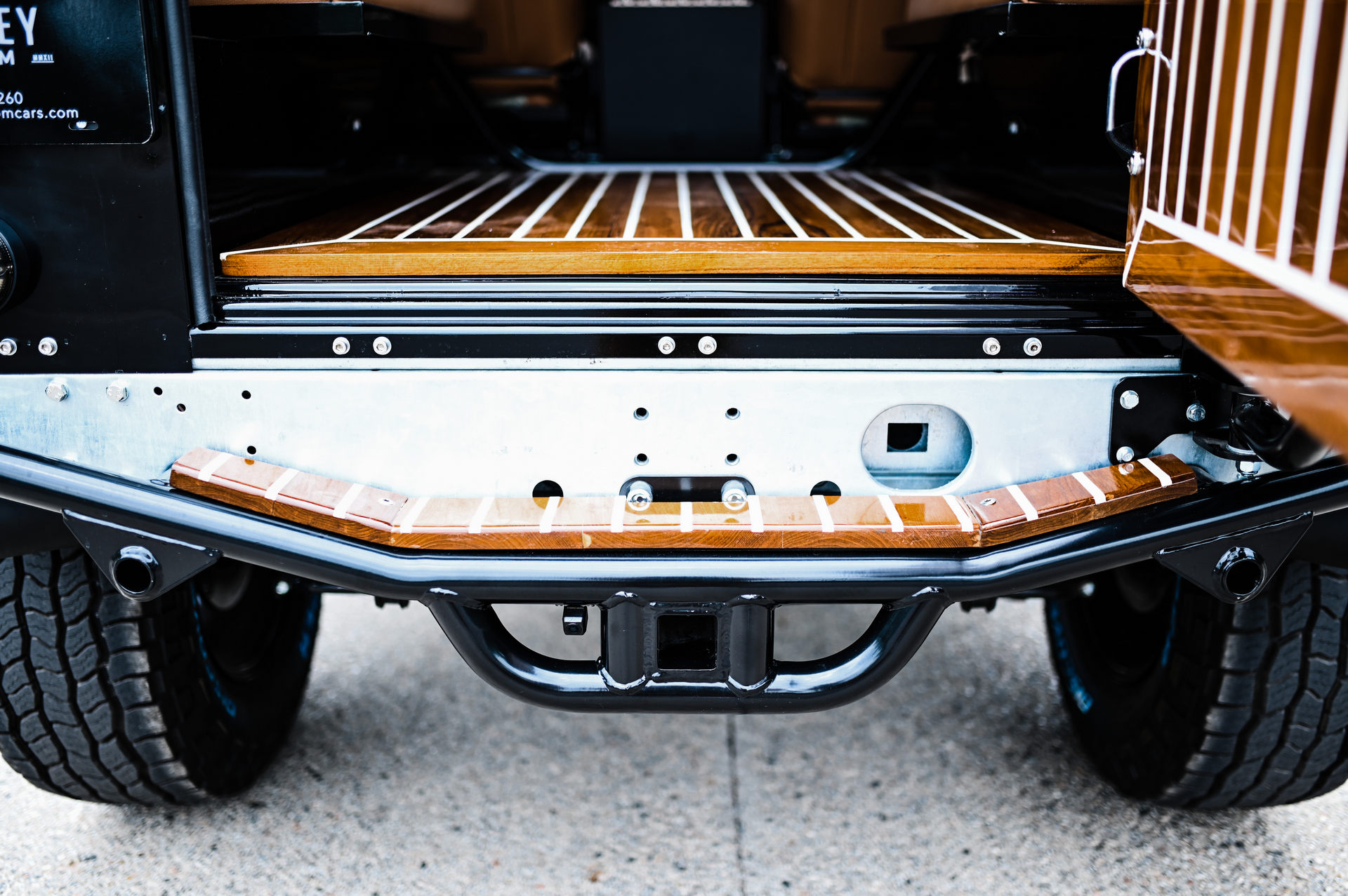 Osprey’s Two-Door 1997 Land Rover Defender LS3 V8 Is Just About Perfect For Restomod Lovers