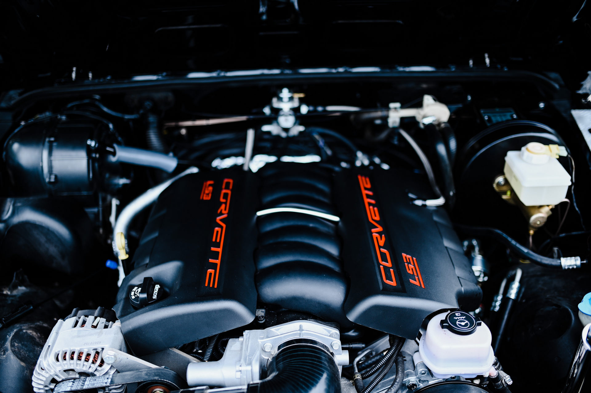 Osprey’s Two-Door 1997 Land Rover Defender LS3 V8 Is Just About Perfect For Restomod Lovers