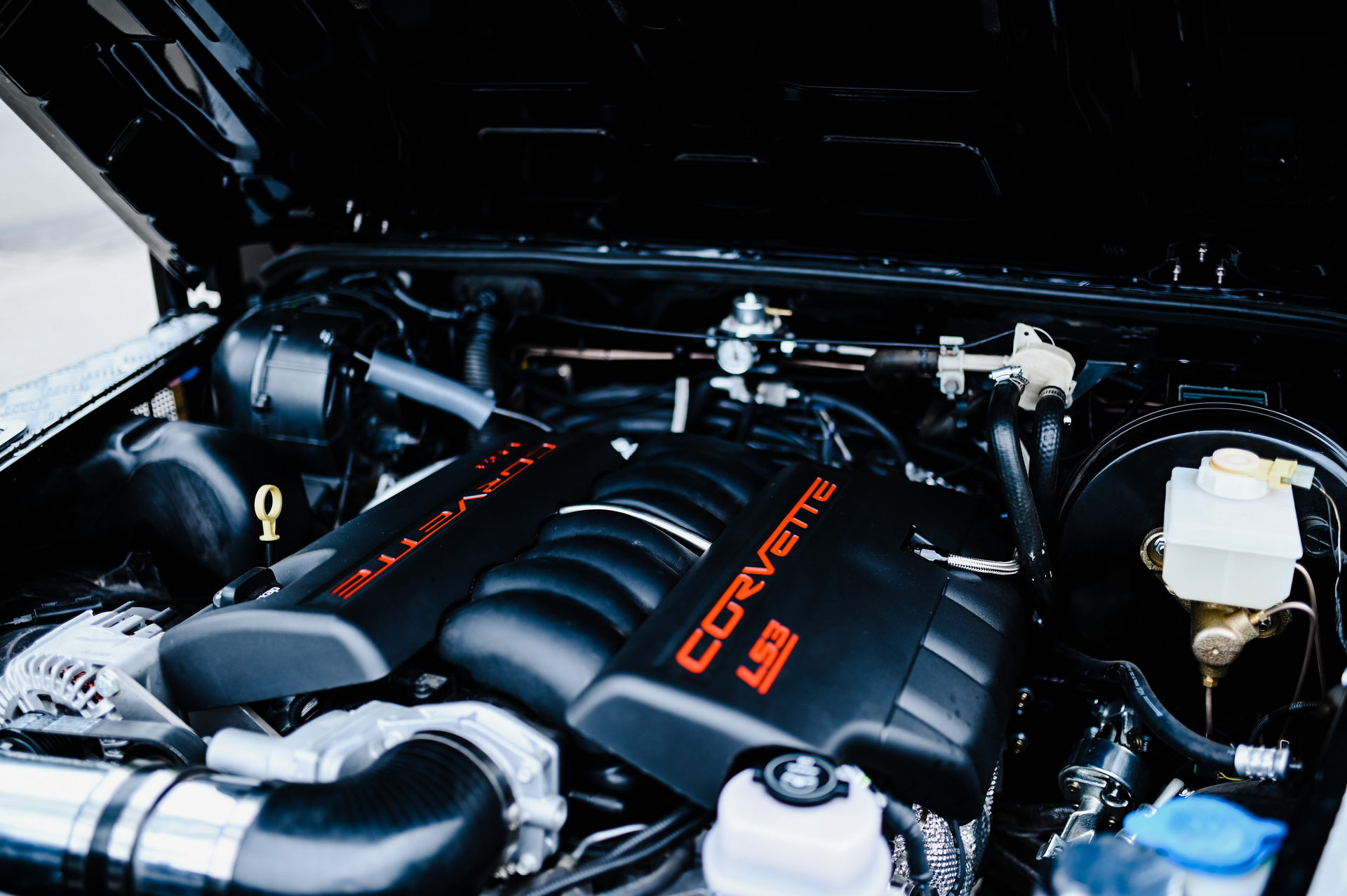 Osprey’s Two-Door 1997 Land Rover Defender LS3 V8 Is Just About Perfect For Restomod Lovers