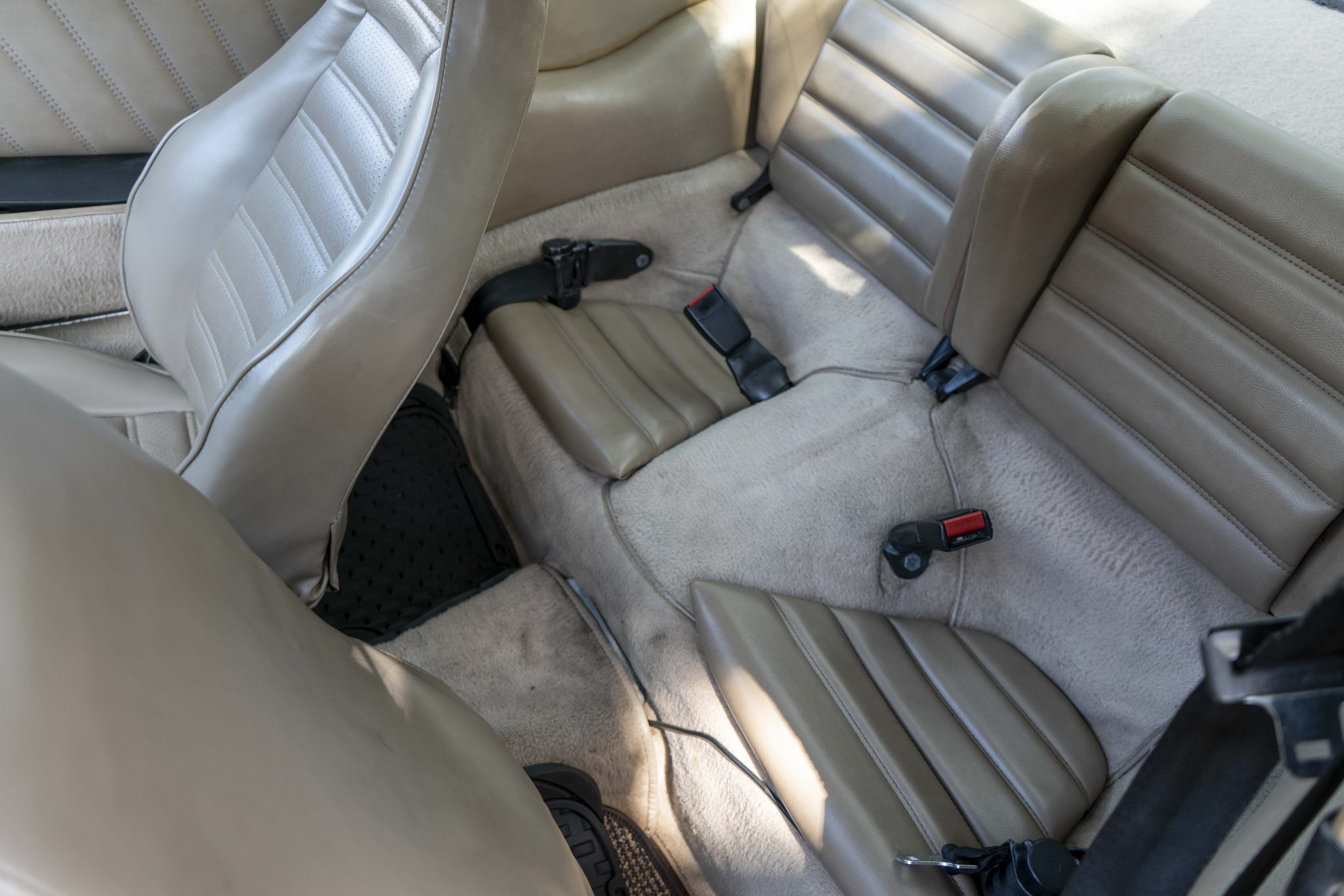 Safari-Style 1983 Porsche 911SC Is The Stuff Of Dreams