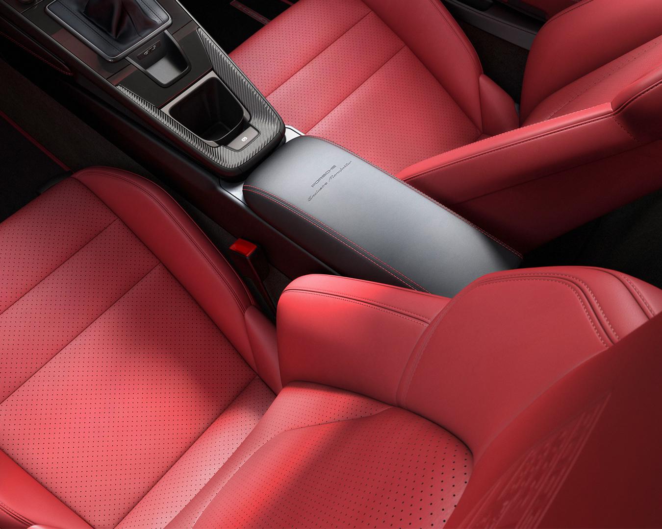 Porsche Exclusive Manufaktur Demonstrates A Blacked-Out 2022 911 GT3 Touring