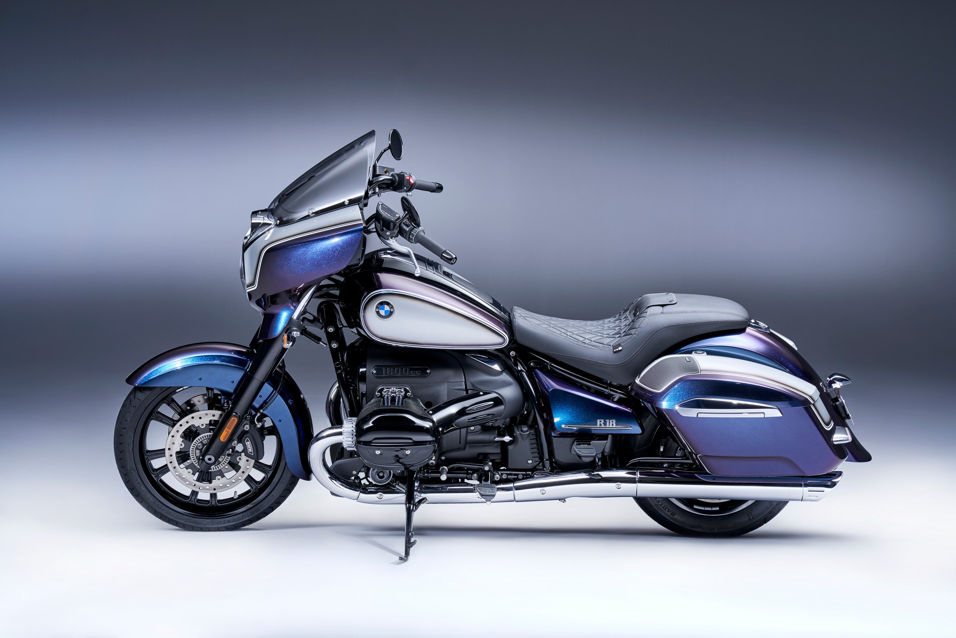 BMW Motorrad Introduces New R 18 B And R 18 Transcontinental