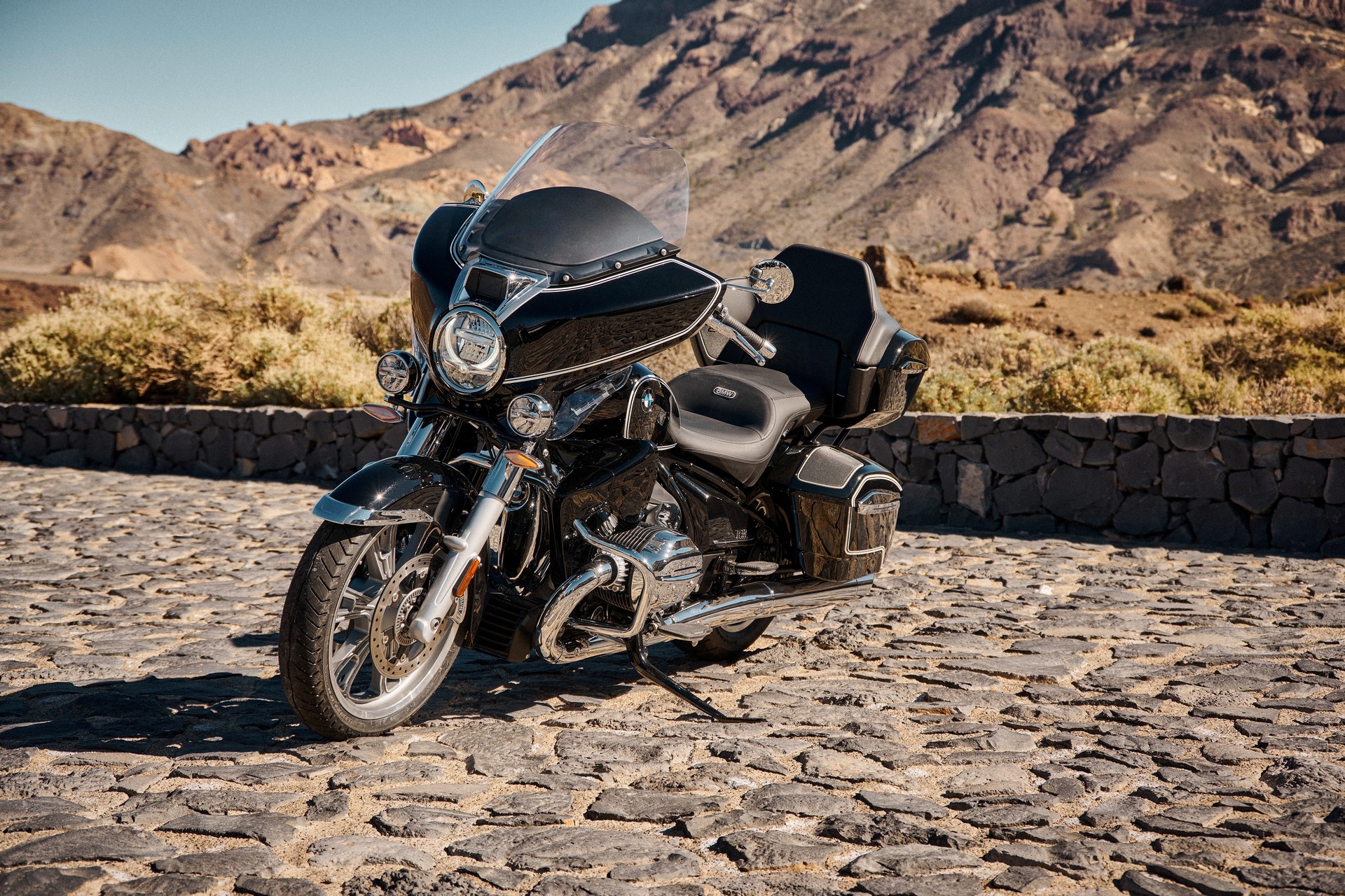 BMW Motorrad Introduces New R 18 B And R 18 Transcontinental