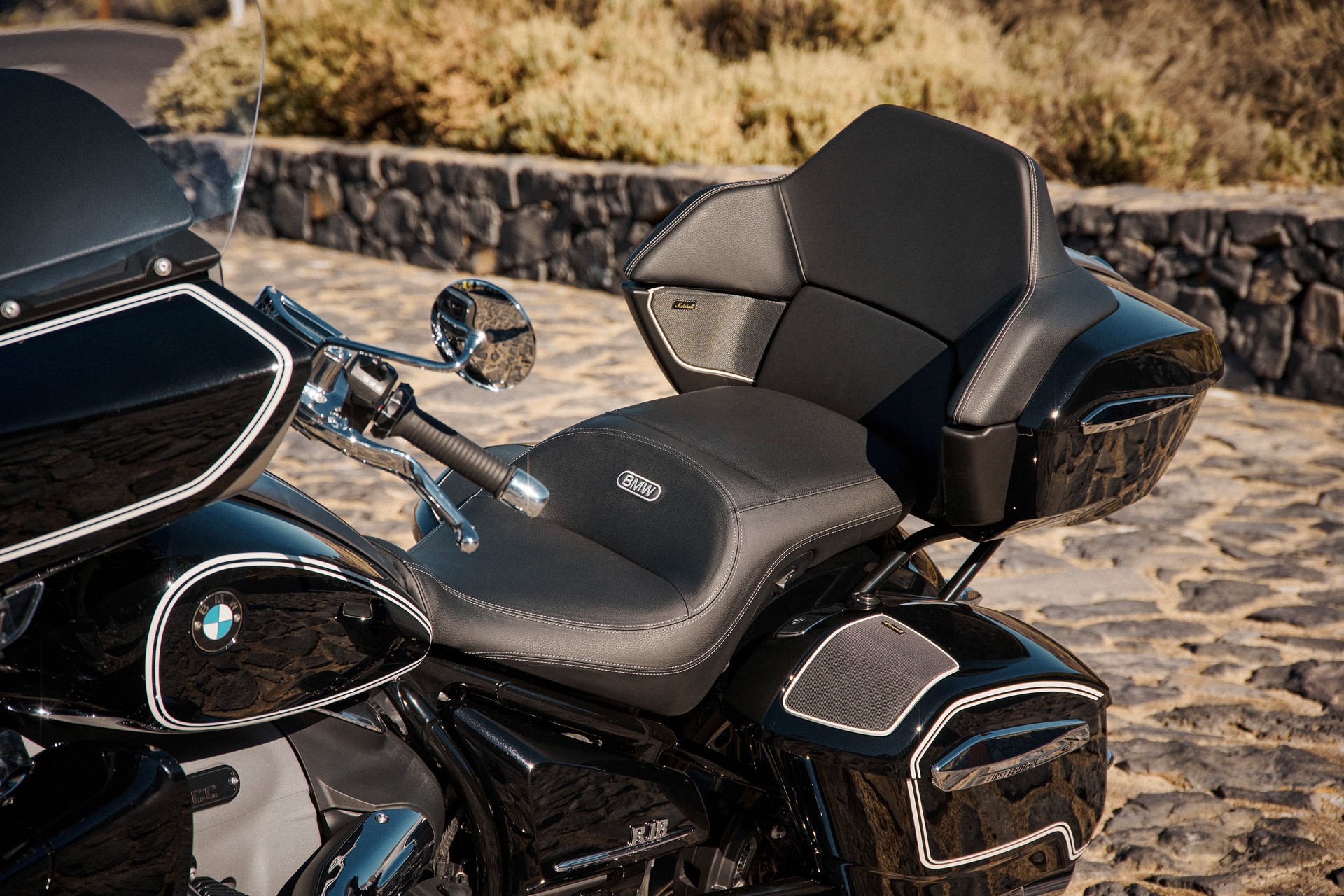 BMW Motorrad Introduces New R 18 B And R 18 Transcontinental