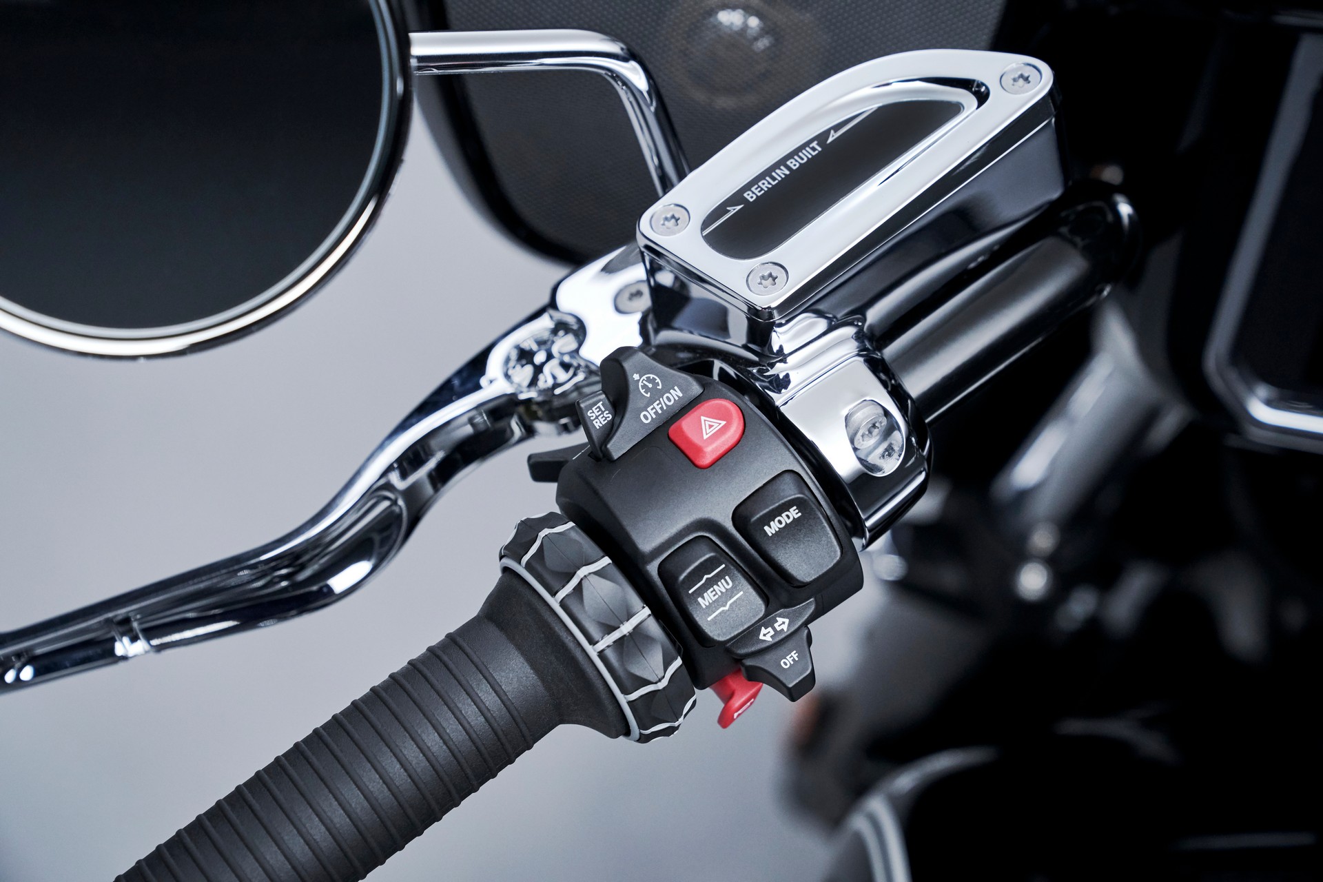 BMW Motorrad Introduces New R 18 B And R 18 Transcontinental