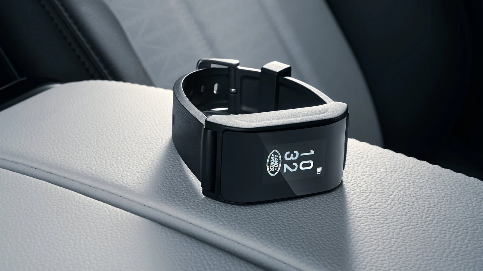 Range Rover Evoque L Stretches Out For China, Gains 4.9 Inches Of Rear Legroom