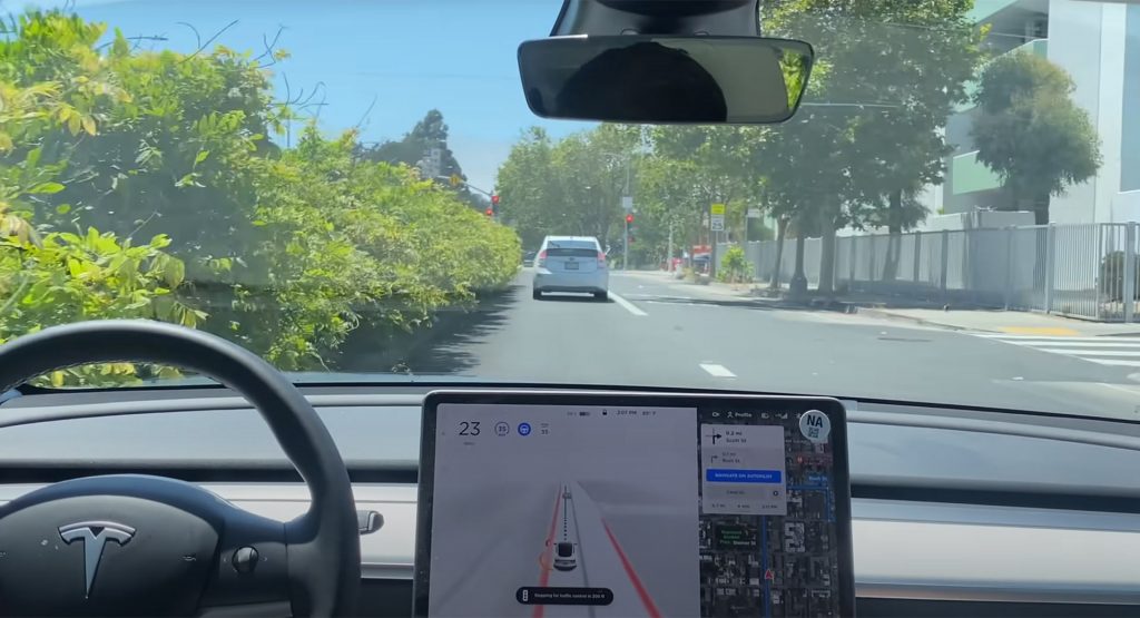  Consumer Reports Has Serious Safety Concerns With Tesla’s Full Self-Driving Beta