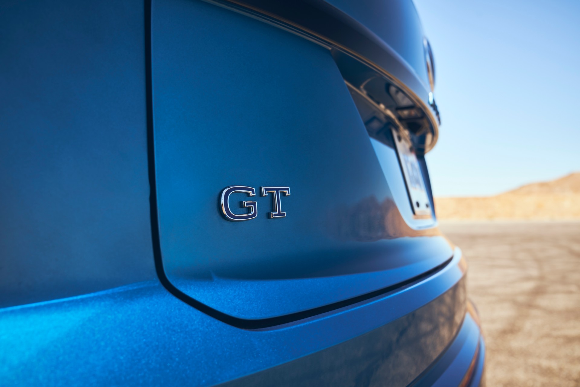 VW Atlas Cross Sport GT Concept Debuts With Sportier Styling And 300+ HP