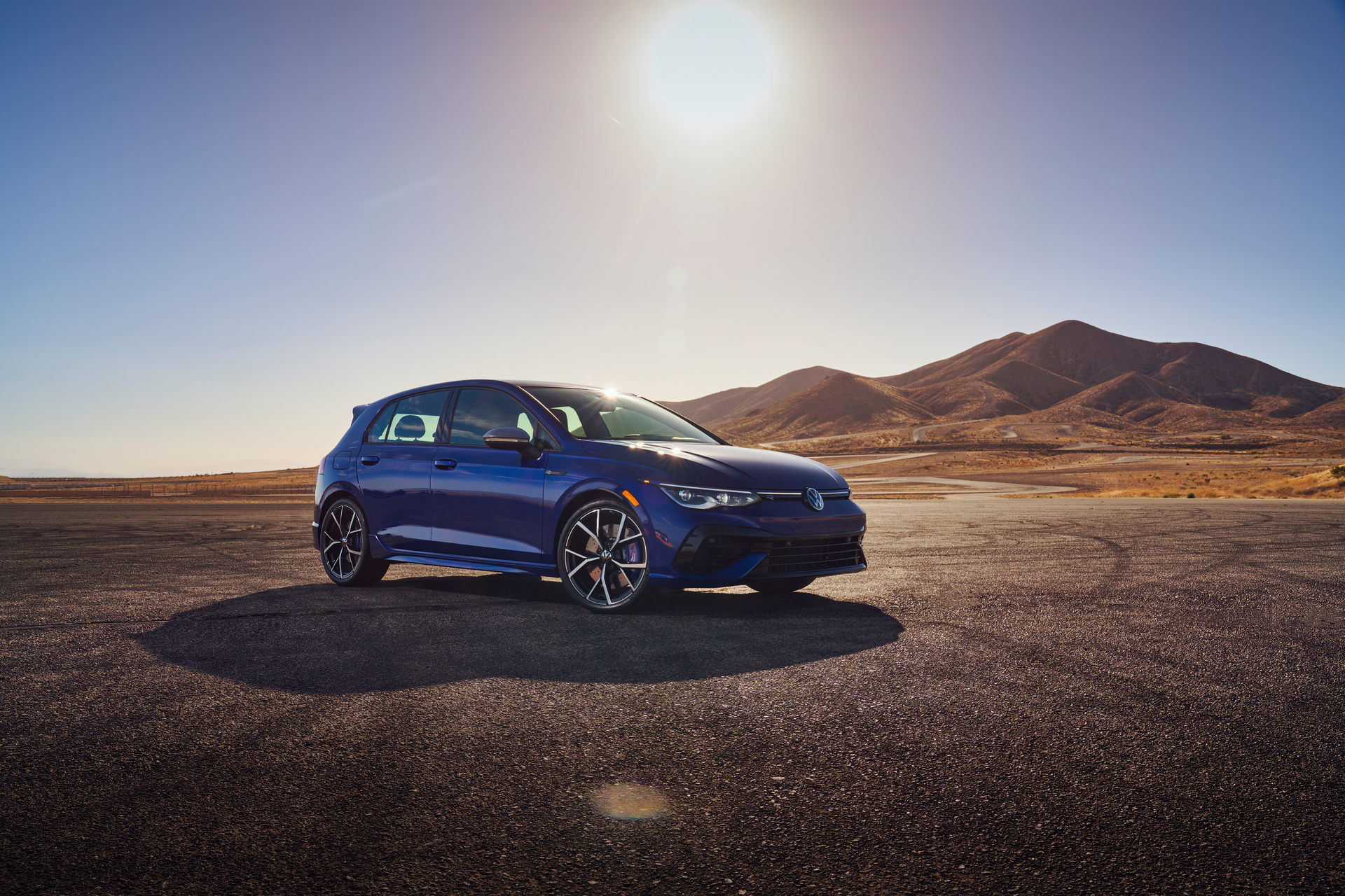 2022 VW Golf R Arrives In The U.S. With 315 HP And A Manual Gearbox From $44,640