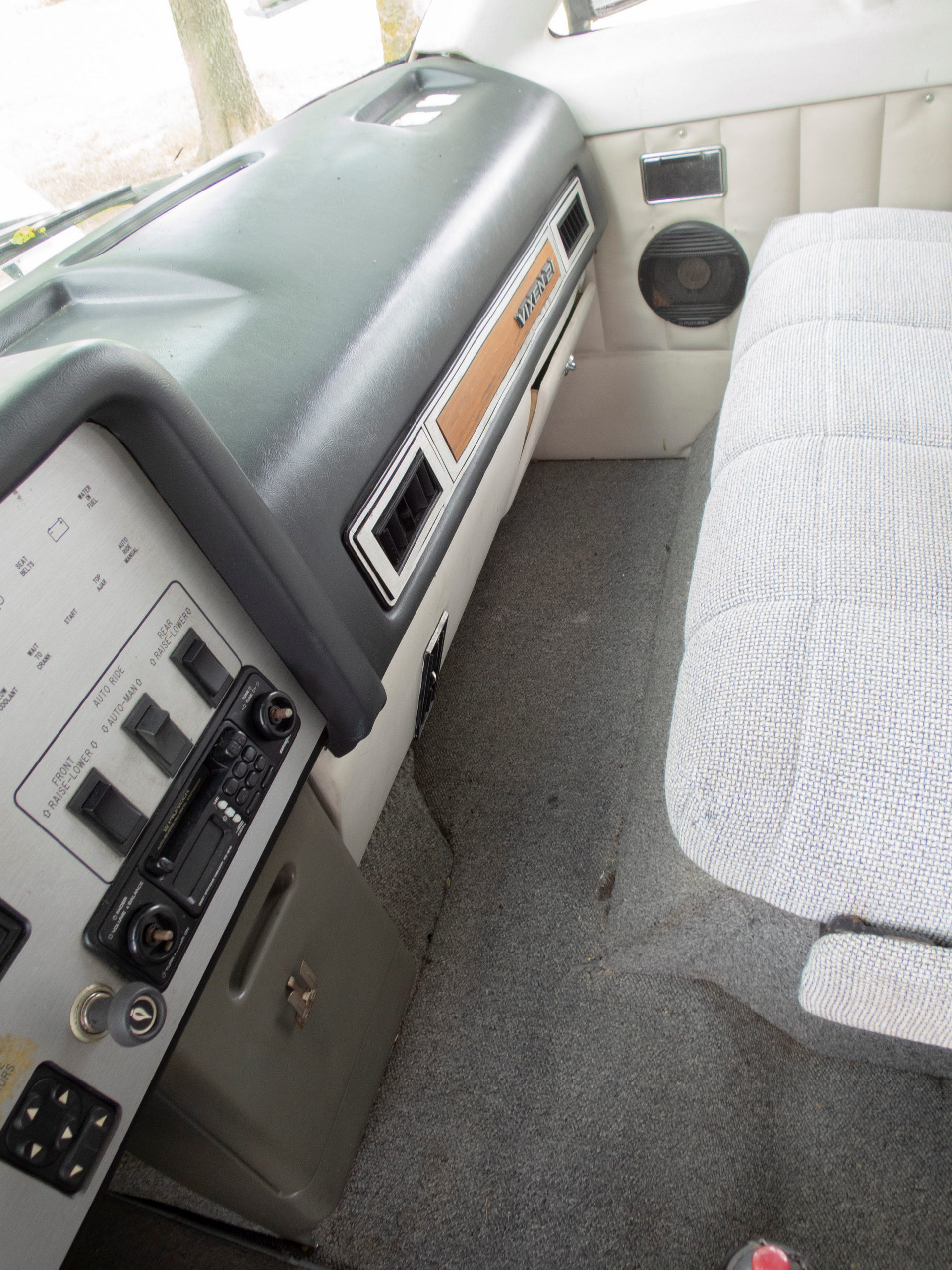 This Weird RV Is A Vixen 21 TD Powered By A BMW Straight-Six And Penned By The DeLorean’s Designer