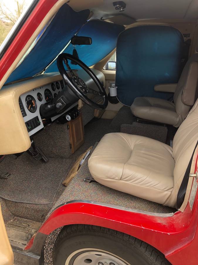 This Rare Vixen 21 SE RV Has The Supercharged V6 Of A Buick Riviera