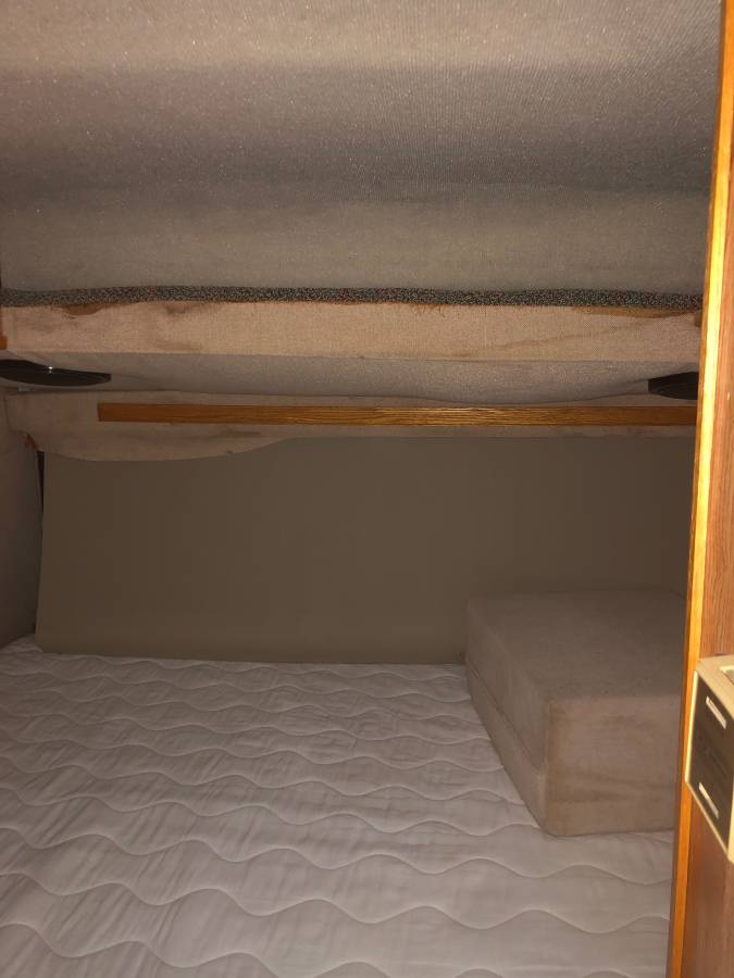 This Rare Vixen 21 SE RV Has The Supercharged V6 Of A Buick Riviera