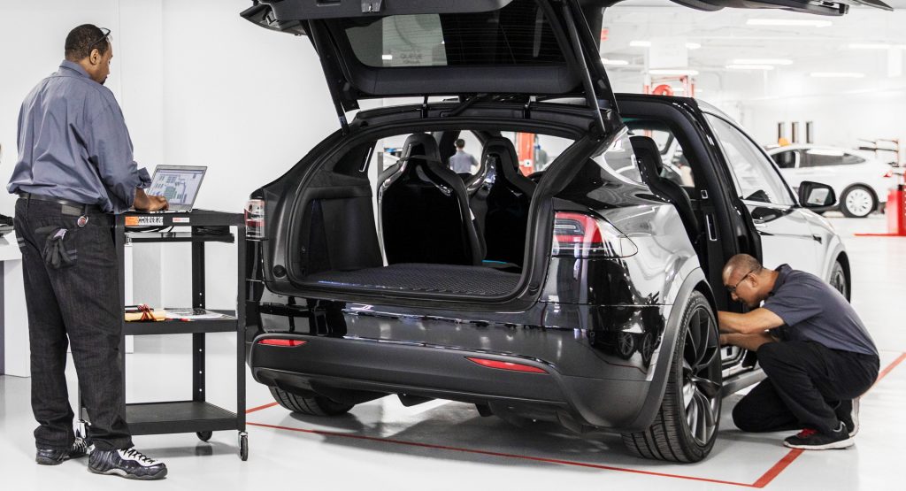  White House May Have Snubbed Tesla At EV Event Because Of Attitude Towards Unions