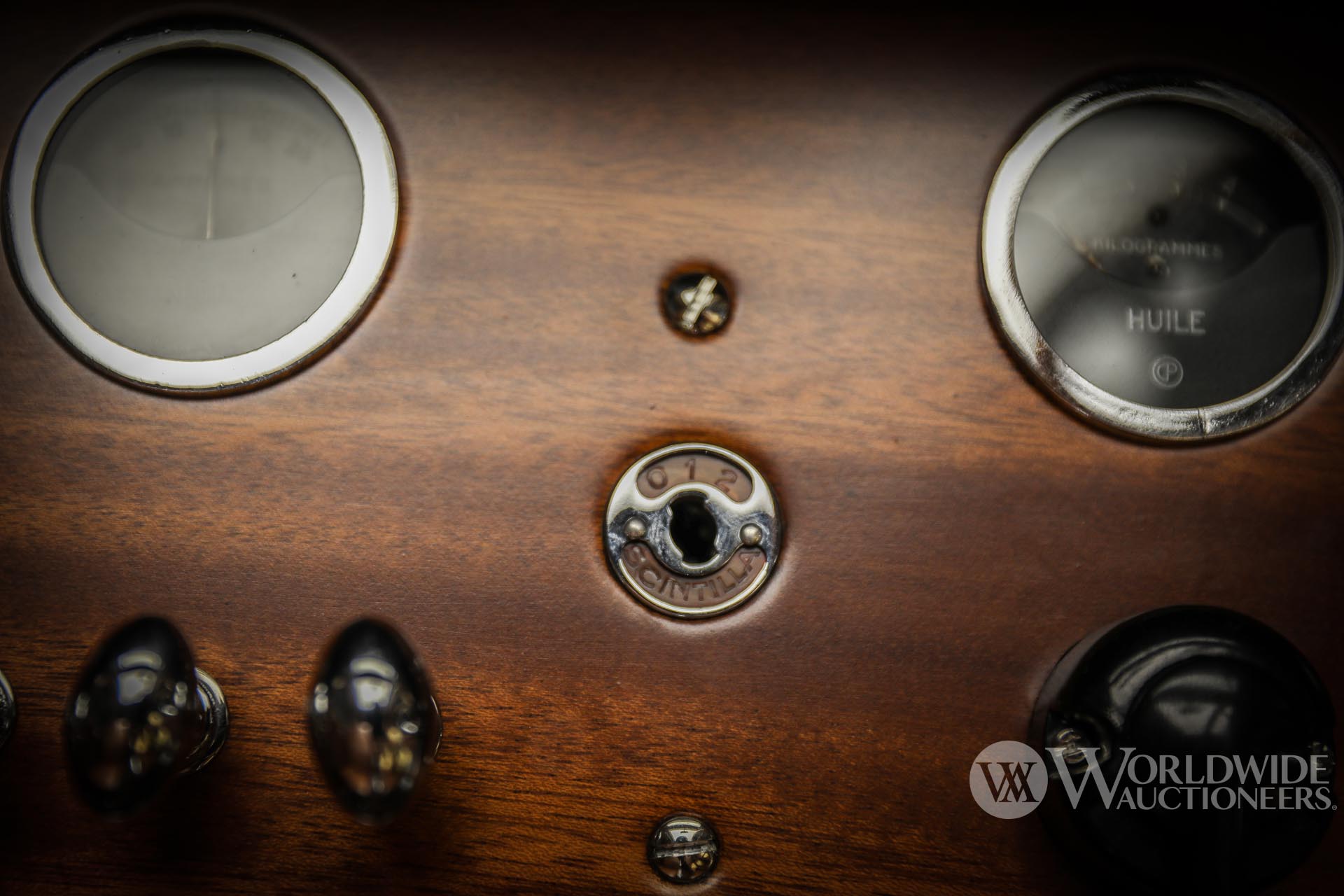 The 1938 Bugatti Type 57C Atalante Coupe “Toit Ouvrant” Is Extremely Rare And Extremely Beautiful