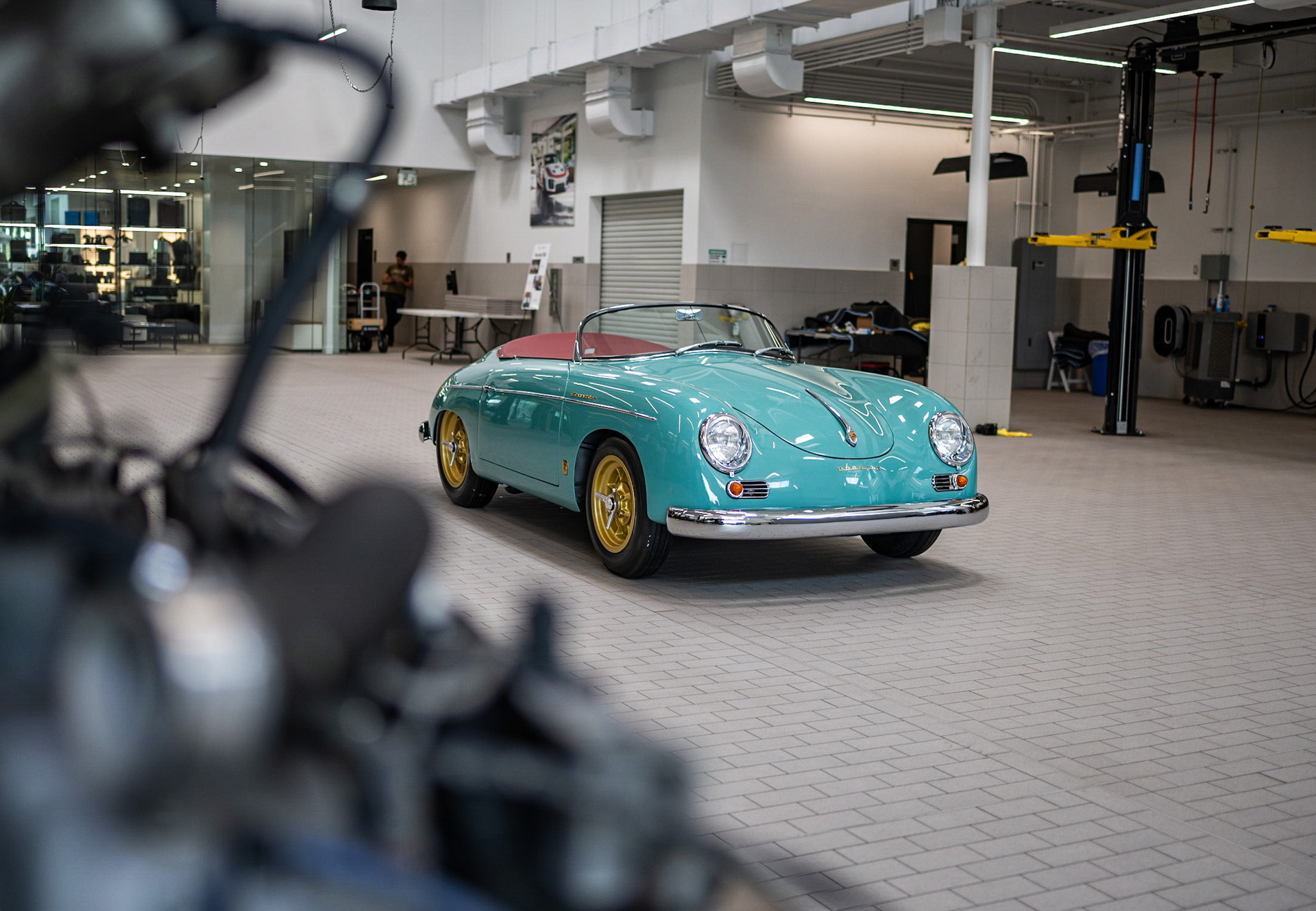 Porsche Santa Clarita’s “Galpinized” 356 Speedster Looks Absolutely Adorable