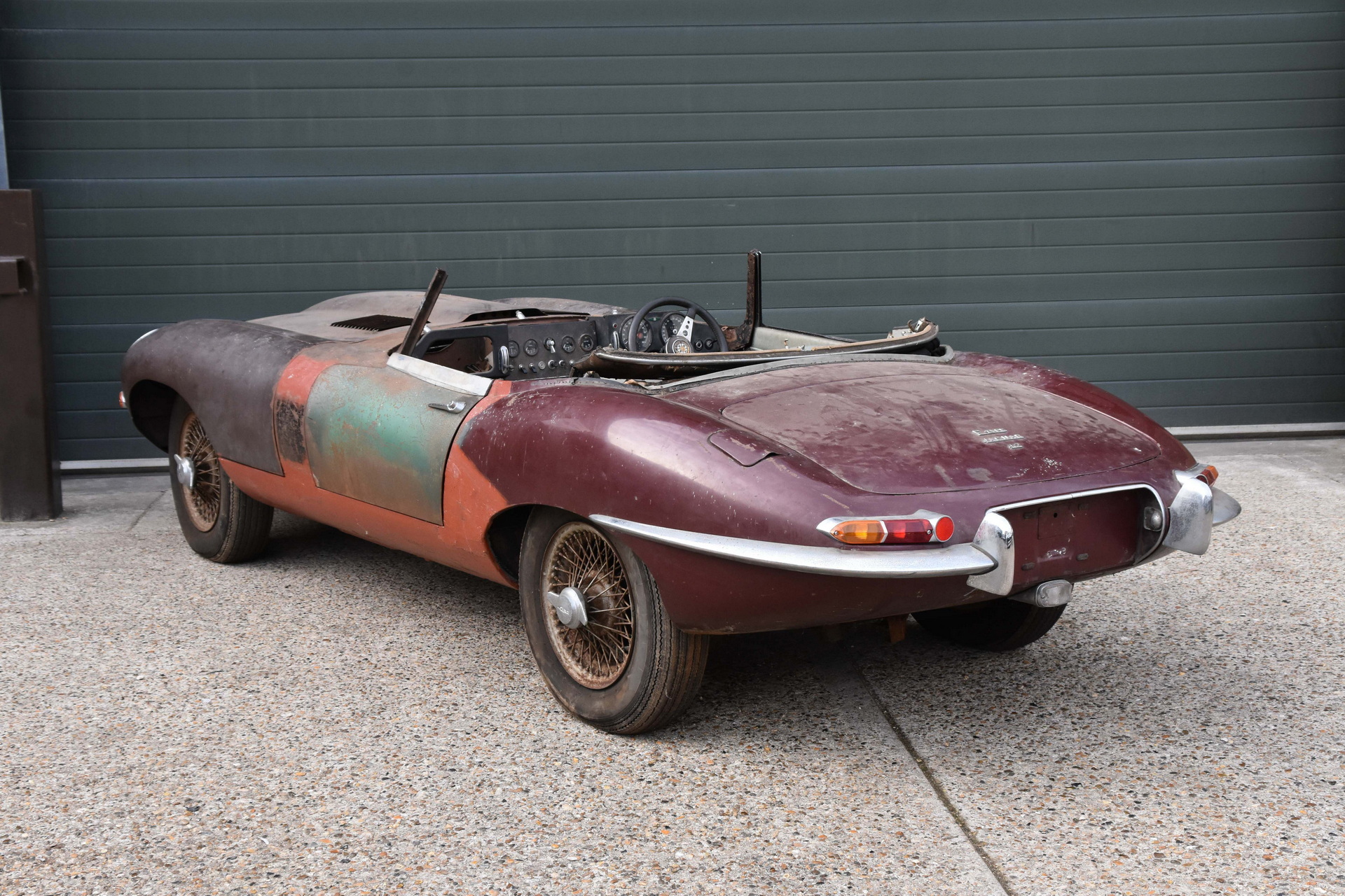 1964 Jaguar E-Type With Less Than 3,000 Miles Is Finally Getting The Restoration It Richly Deserves