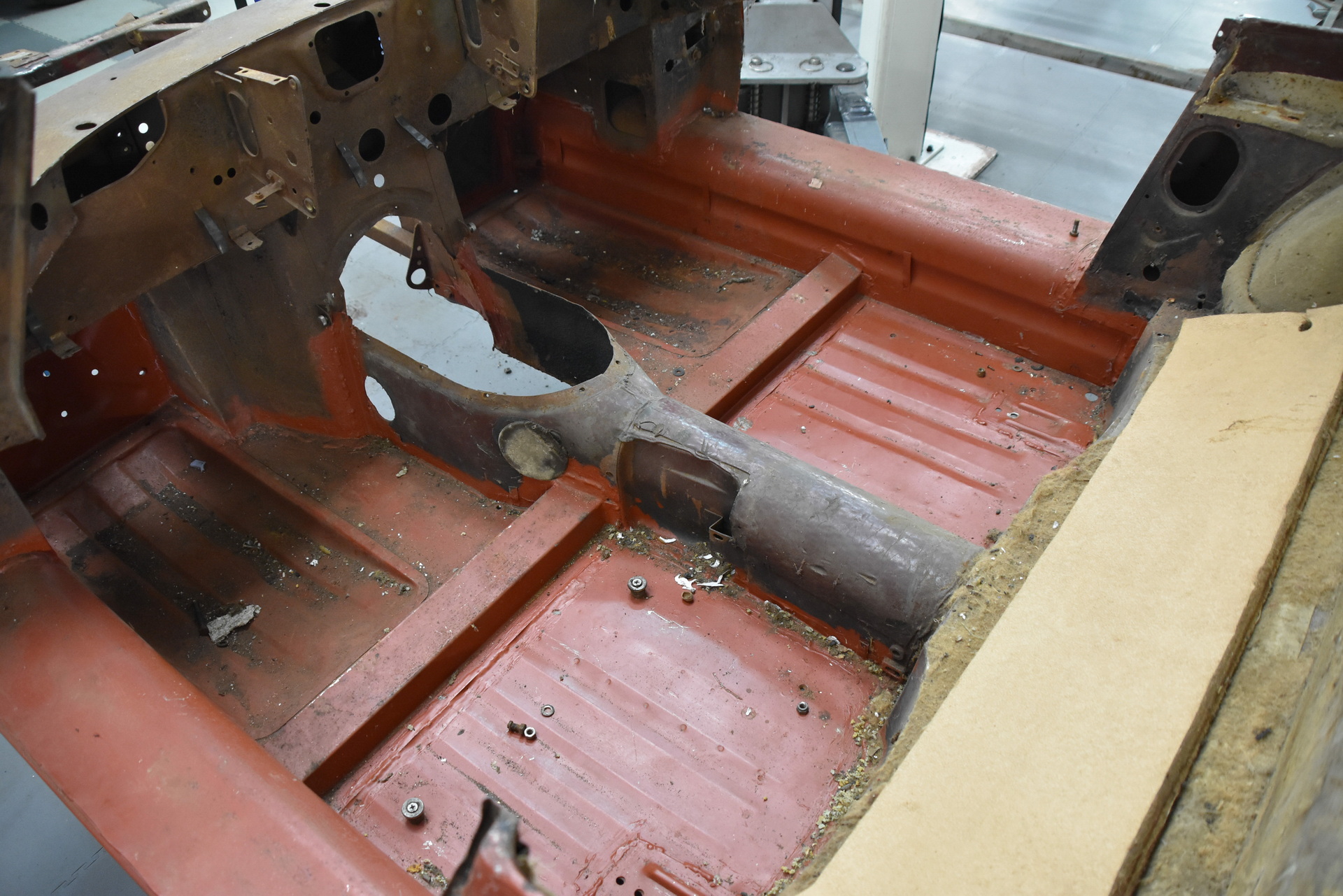 1964 Jaguar E-Type With Less Than 3,000 Miles Is Finally Getting The Restoration It Richly Deserves