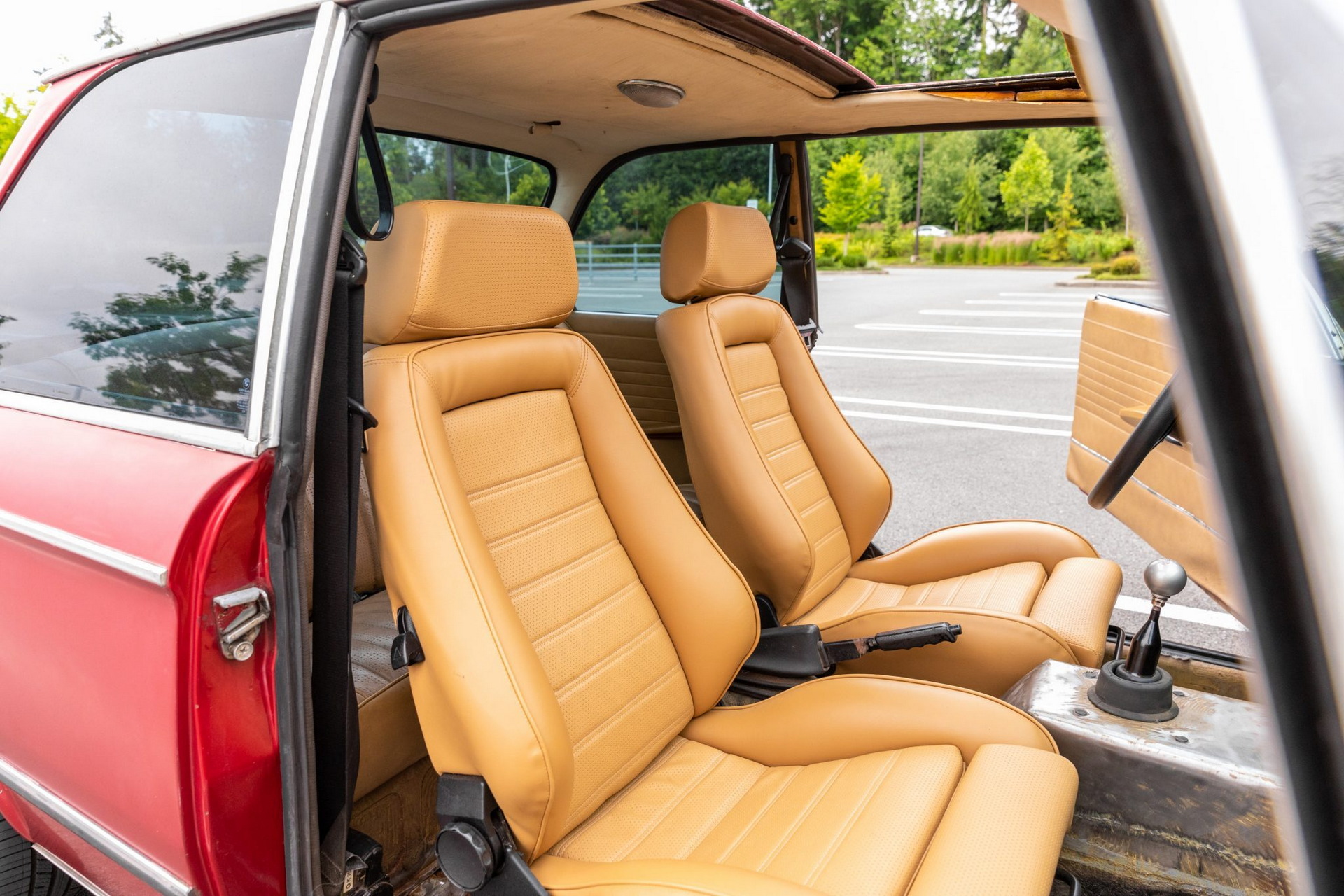 Is This Turbo’d Honda S2000-Powered BMW 2002 Super Cool Or Sacrilege?