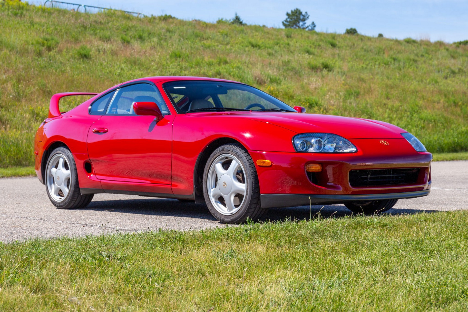 Remember That Pristine MkIV Toyota Supra Up For Auction? It Sold For An Absurd $201k | Carscoops