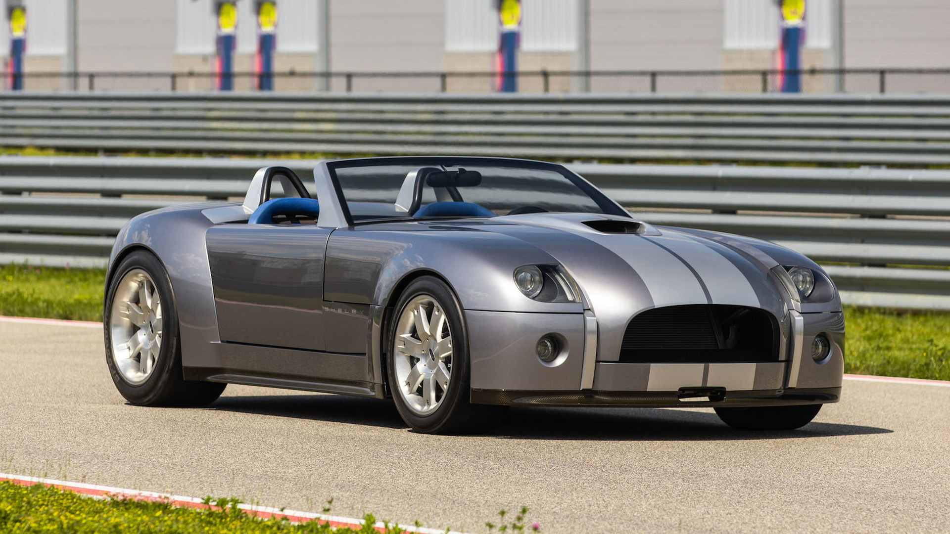 Ford Shelby Cobra Concept Sells For $2.64 Million At Monterey Car Week