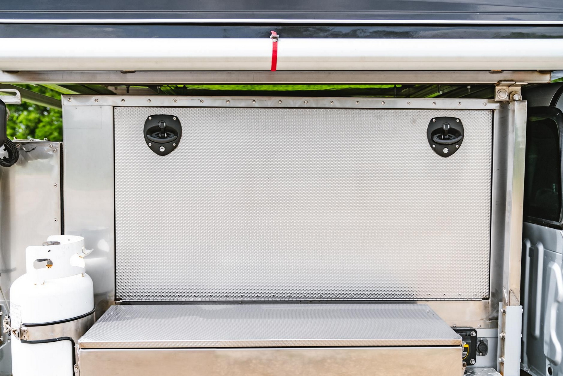 This Toyota Tacoma Is A Uniquely-Configured Pickup That’s Perfect For Overlanding