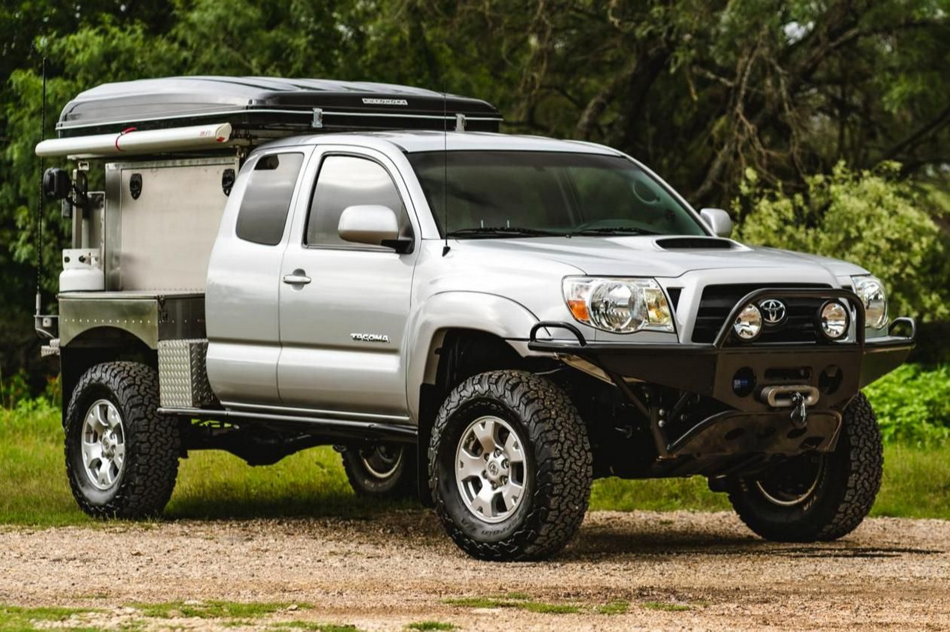 This Toyota Tacoma Is A Uniquely-Configured Pickup That’s Perfect For Overlanding