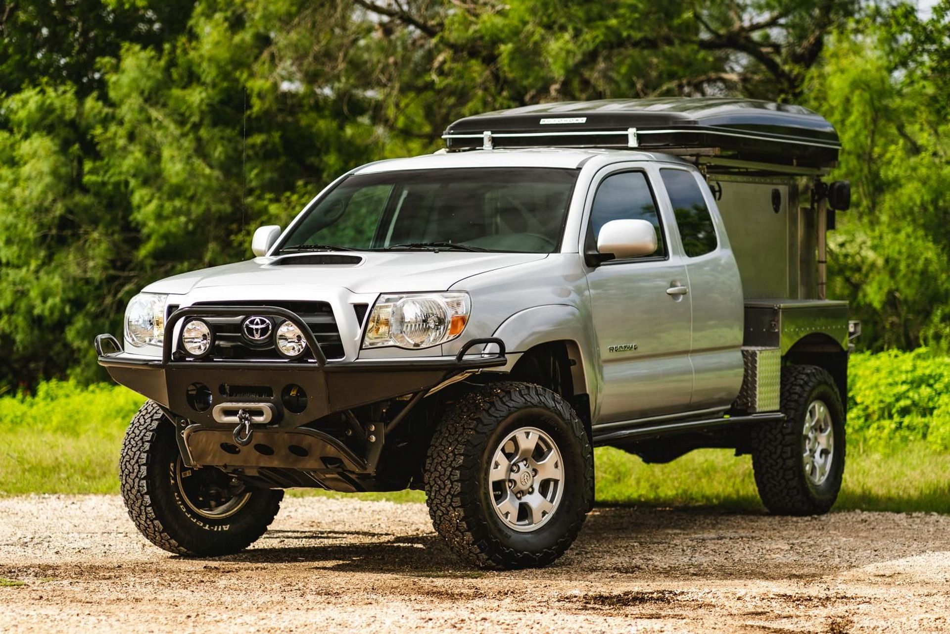 This Toyota Tacoma Is A Uniquely-Configured Pickup That’s Perfect For Overlanding