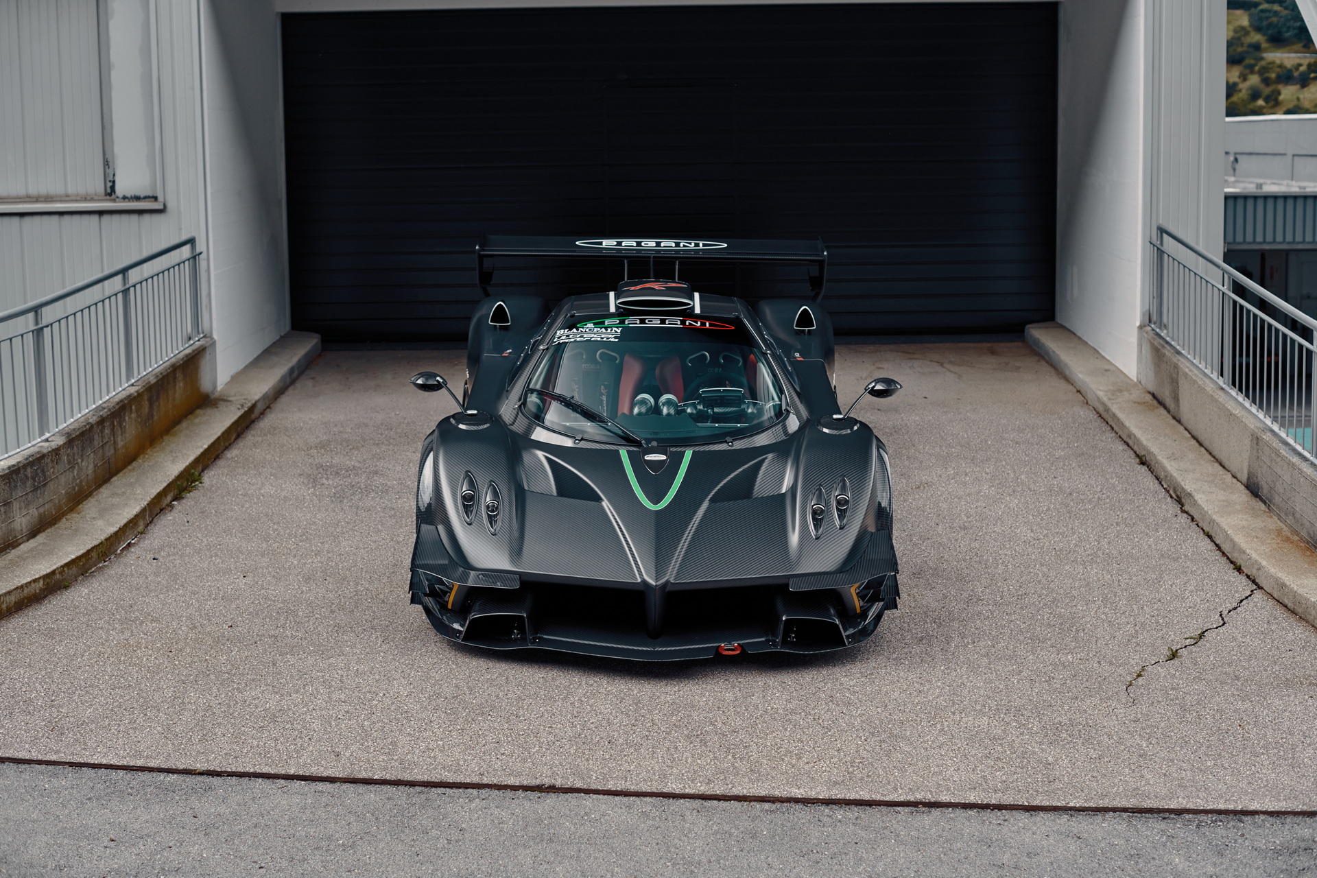 This 1 of 10 Pagani Zonda R Evolution Has 800 HP And Just 630 Miles On Its Odo