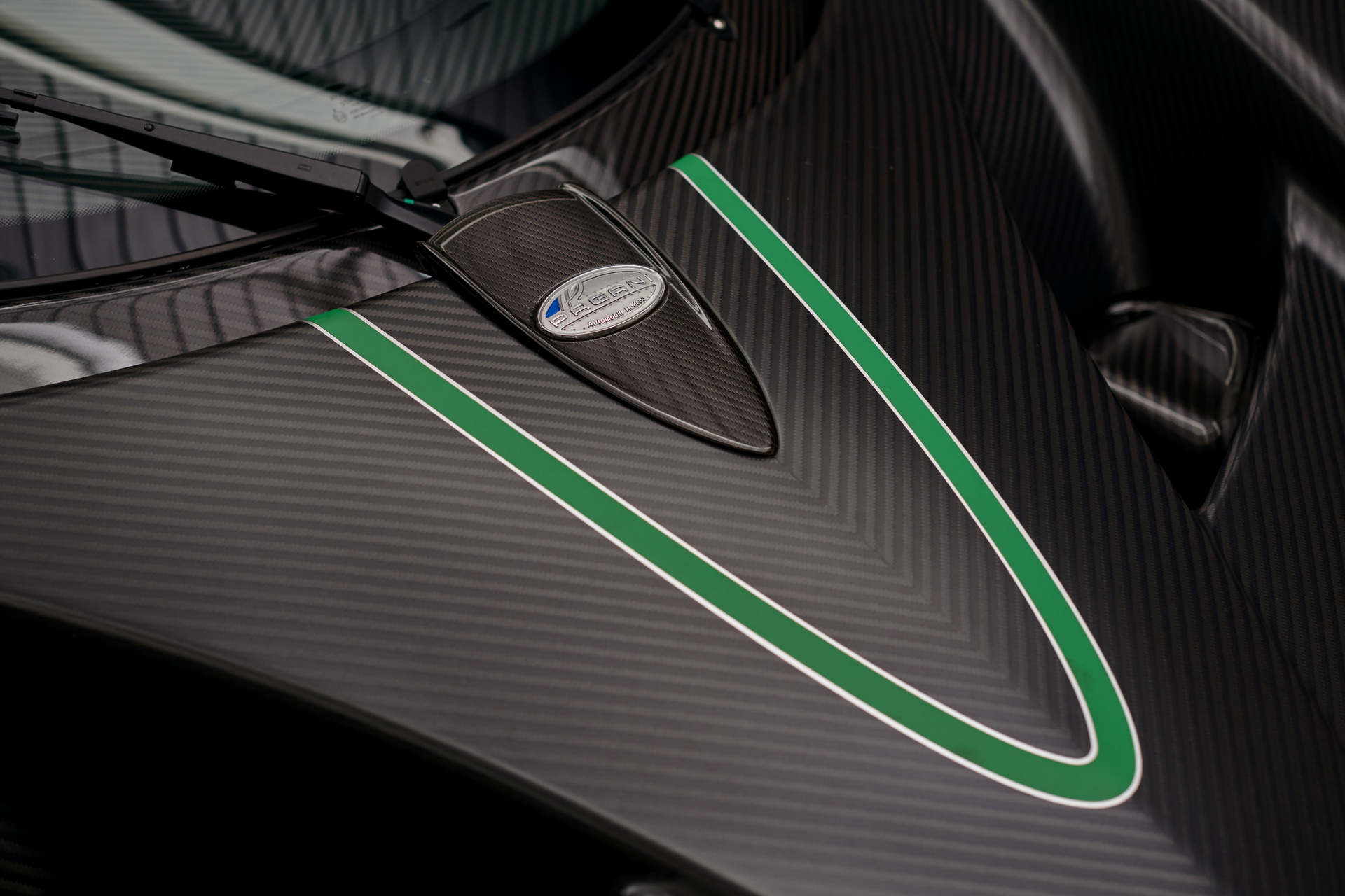 This 1 of 10 Pagani Zonda R Evolution Has 800 HP And Just 630 Miles On Its Odo