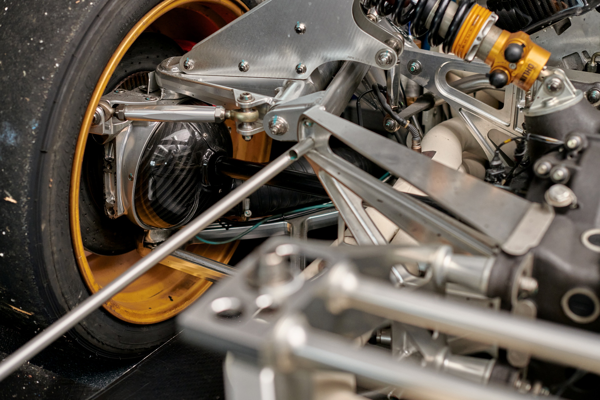 This 1 of 10 Pagani Zonda R Evolution Has 800 HP And Just 630 Miles On Its Odo