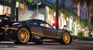 This 1 of 10 Pagani Zonda R Evolution Has 800 HP And Just 630 Miles On ...