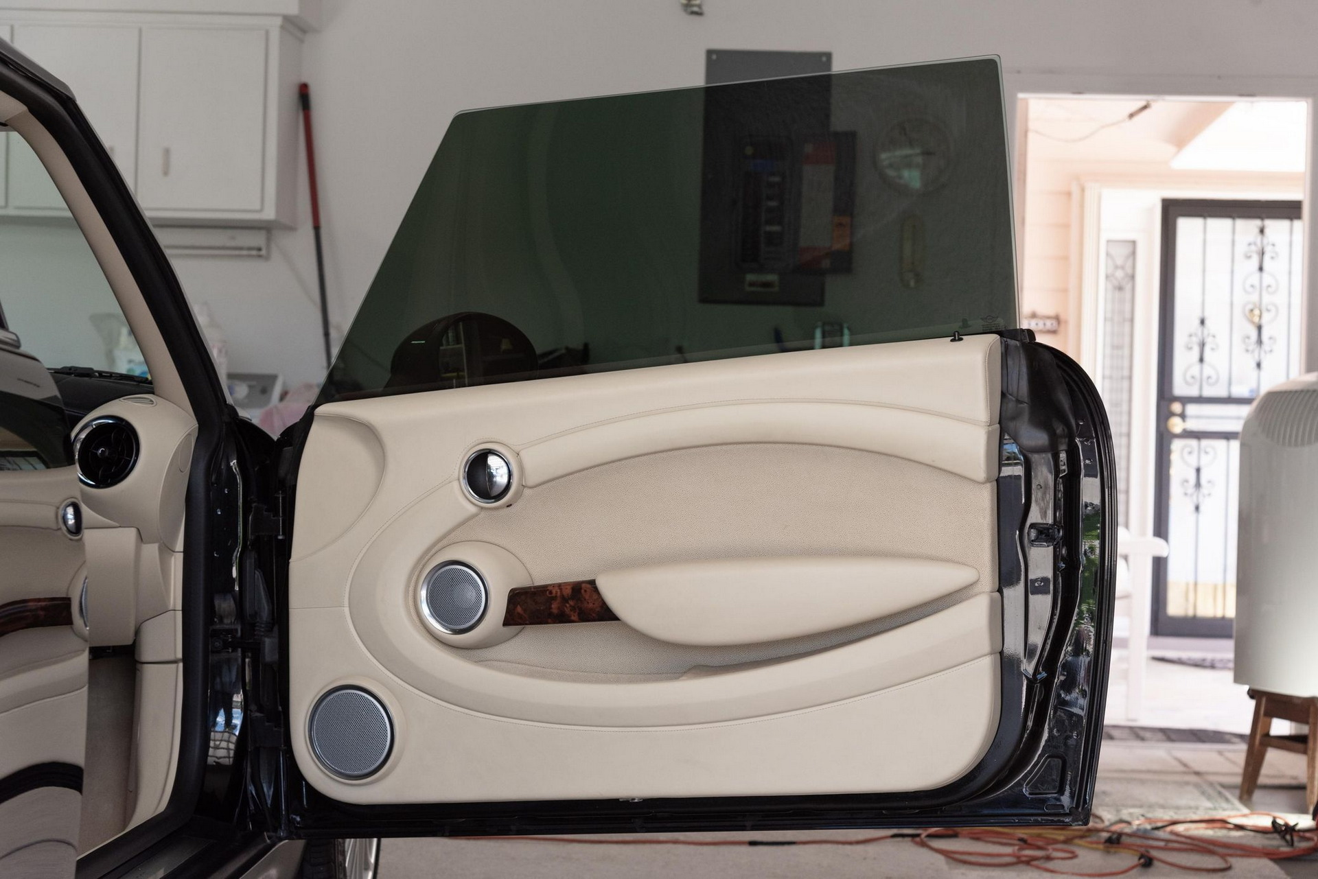 The 1 of 1000 “Inspired By Goodwood” Edition Is What Happens When Rolls-Royce Makes A MINI